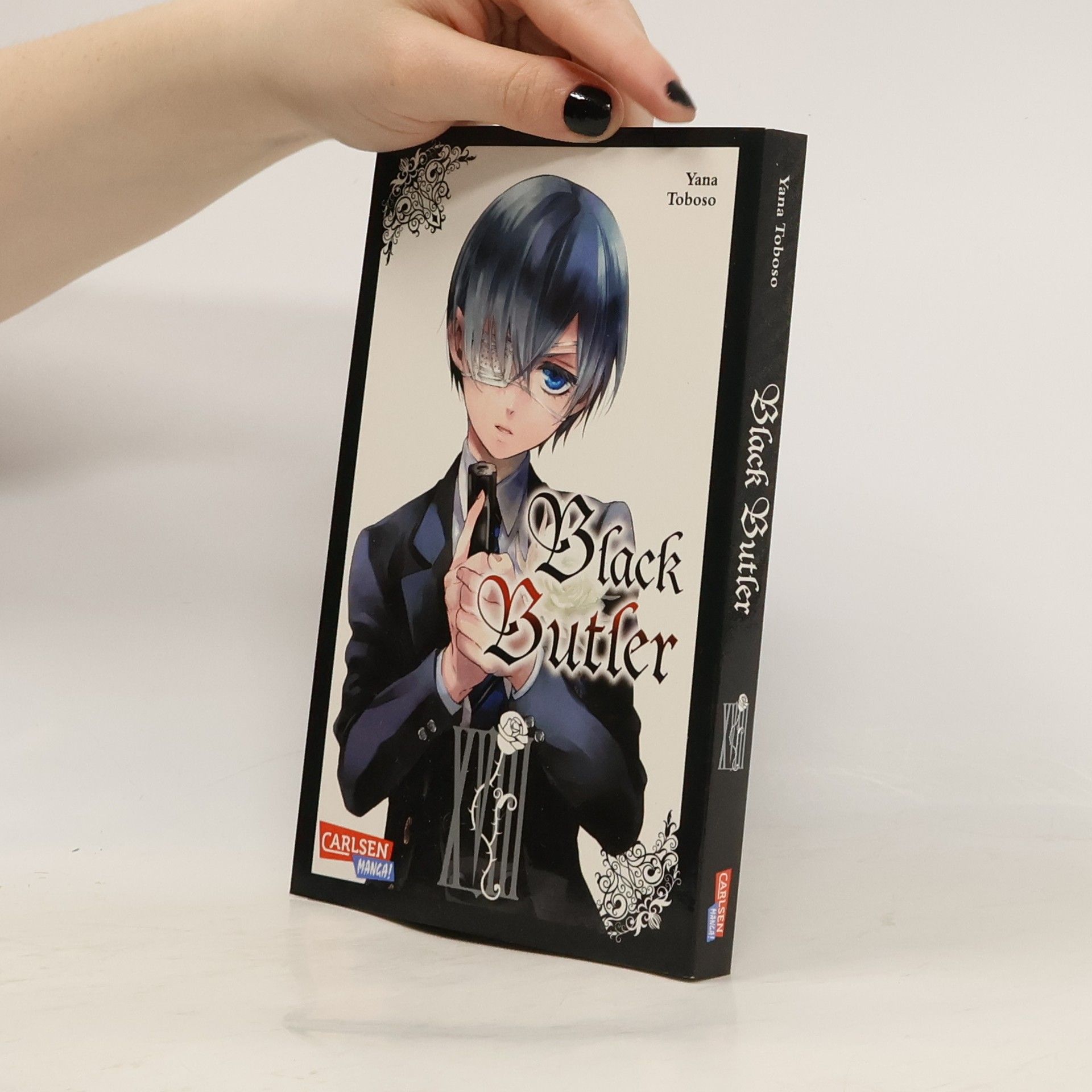 Yana Toboso Black butler 18