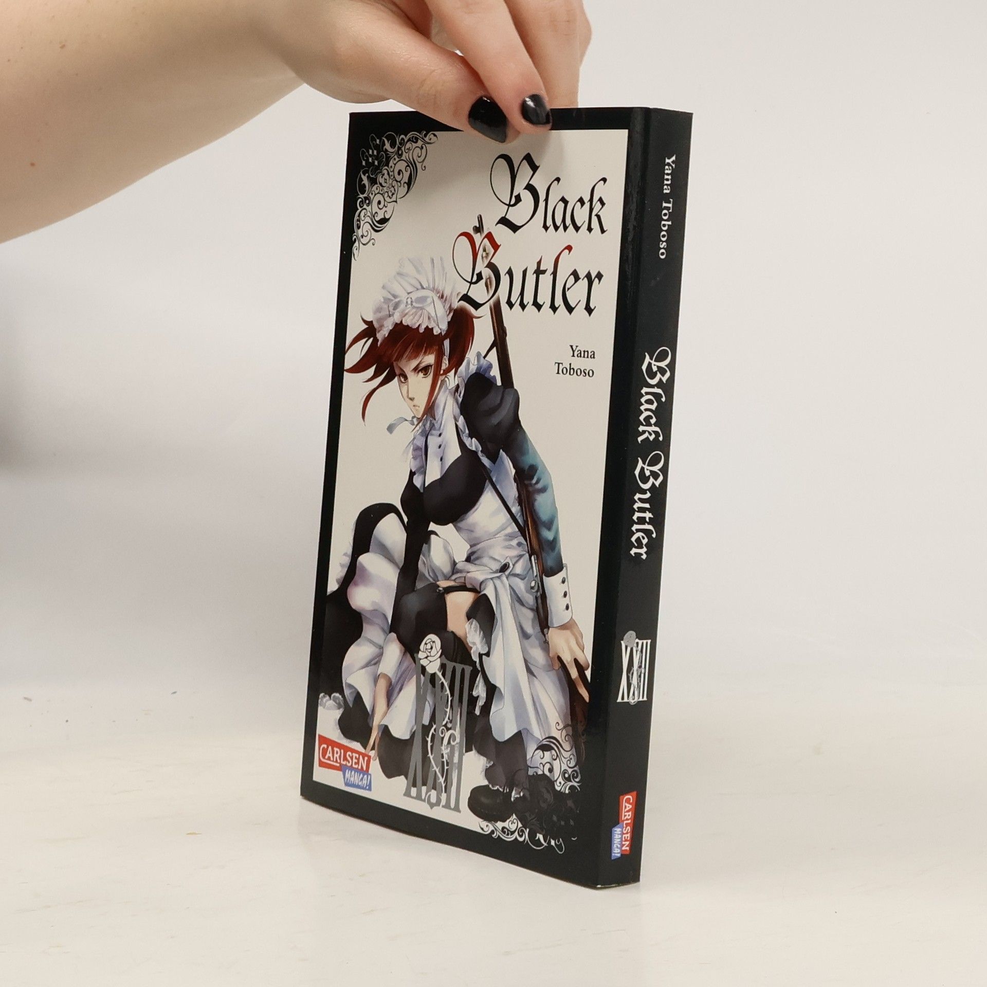 Yana Toboso Black butler 22