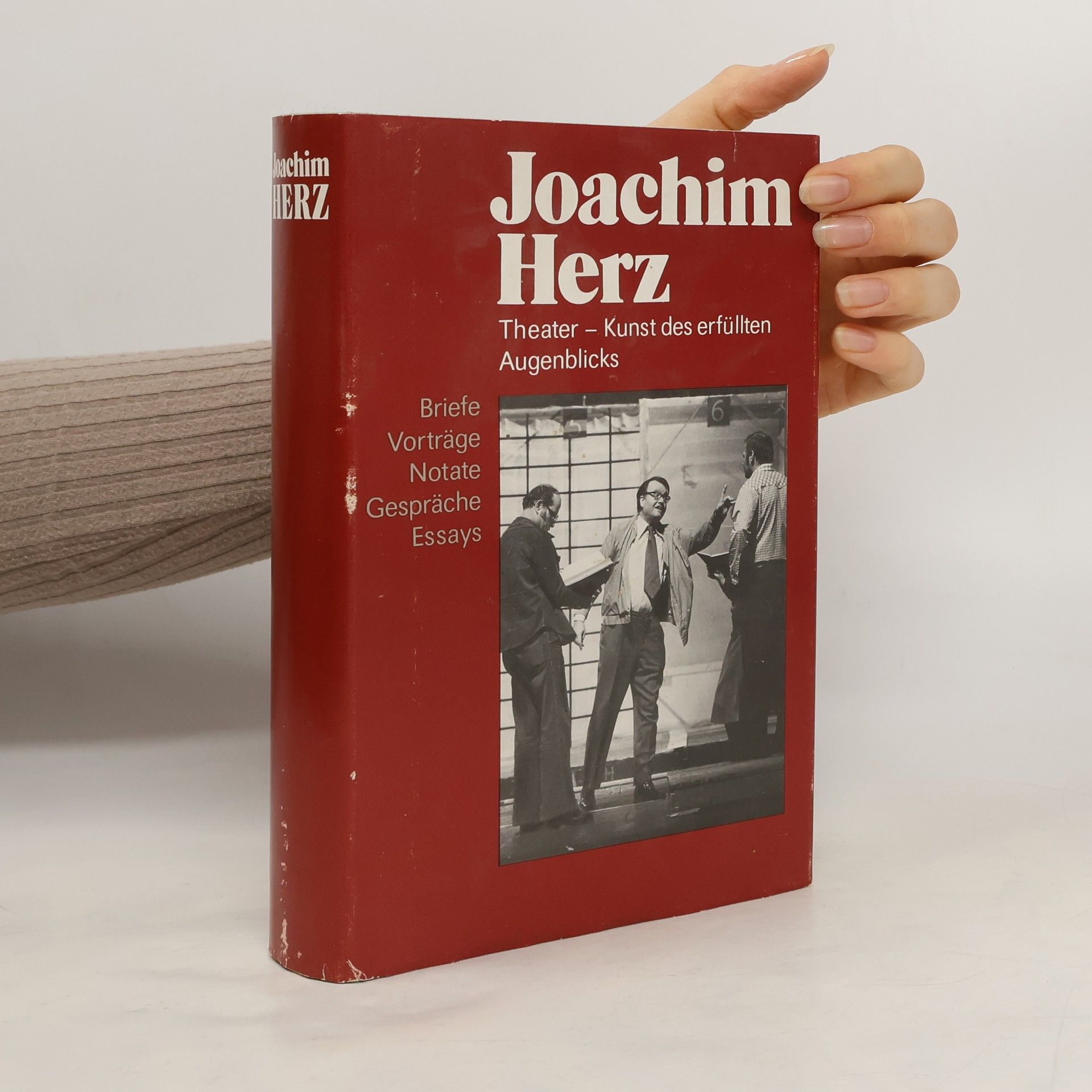 Theater - Kunst des erfüllten Augenblicks