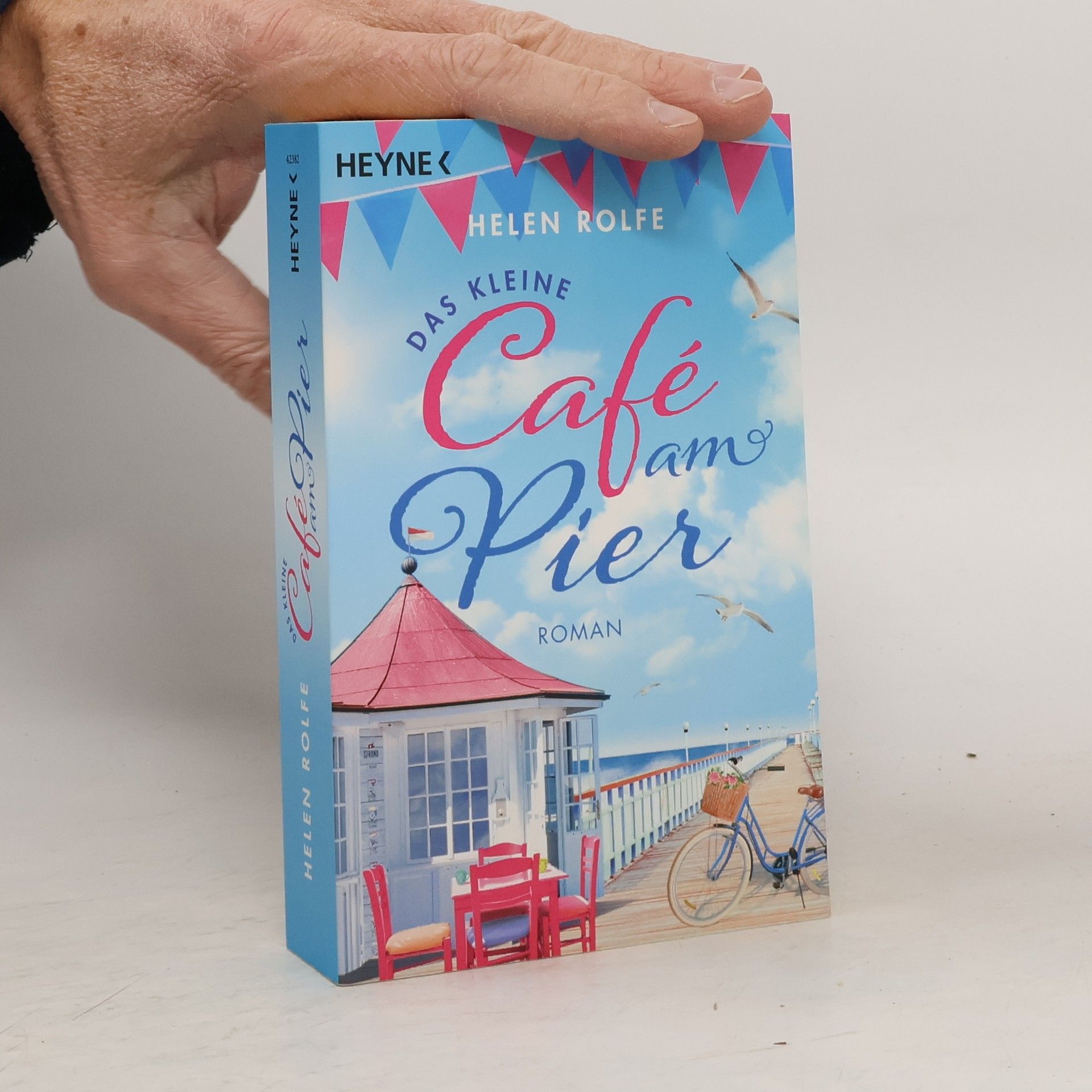 Das kleine Café am Pier