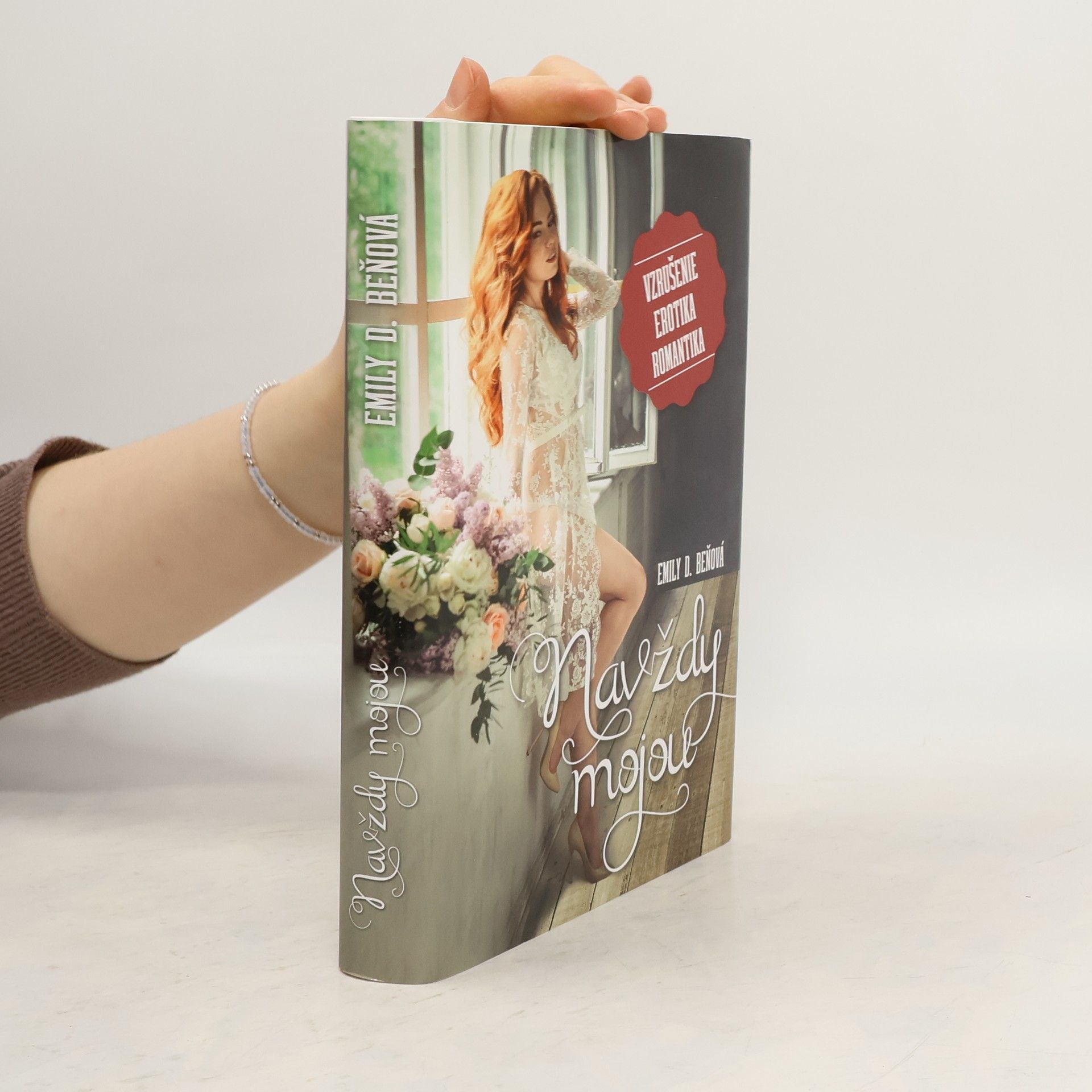 Emily D. Beňová Navždy mojou