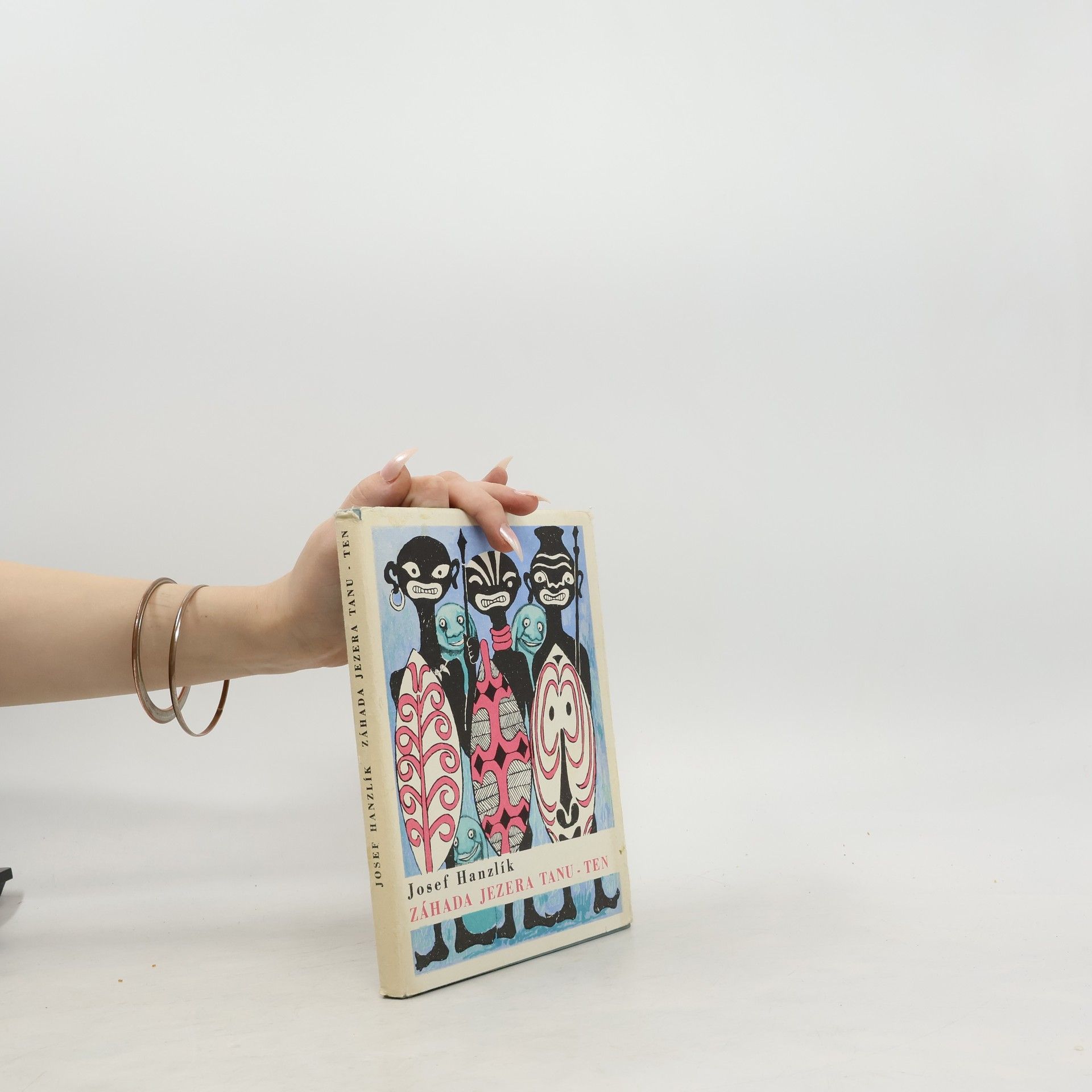 Josef Hanzlík Záhada jezera Tanu-Ten