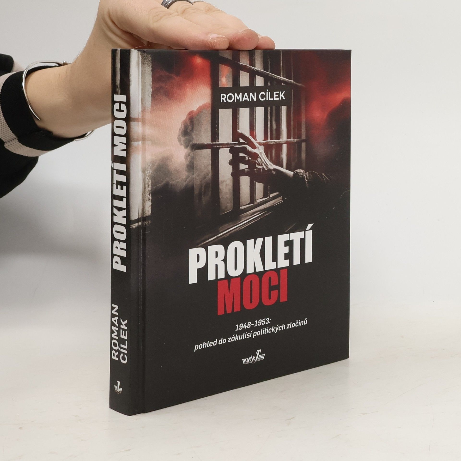 Roman Cílek Prokletí moci