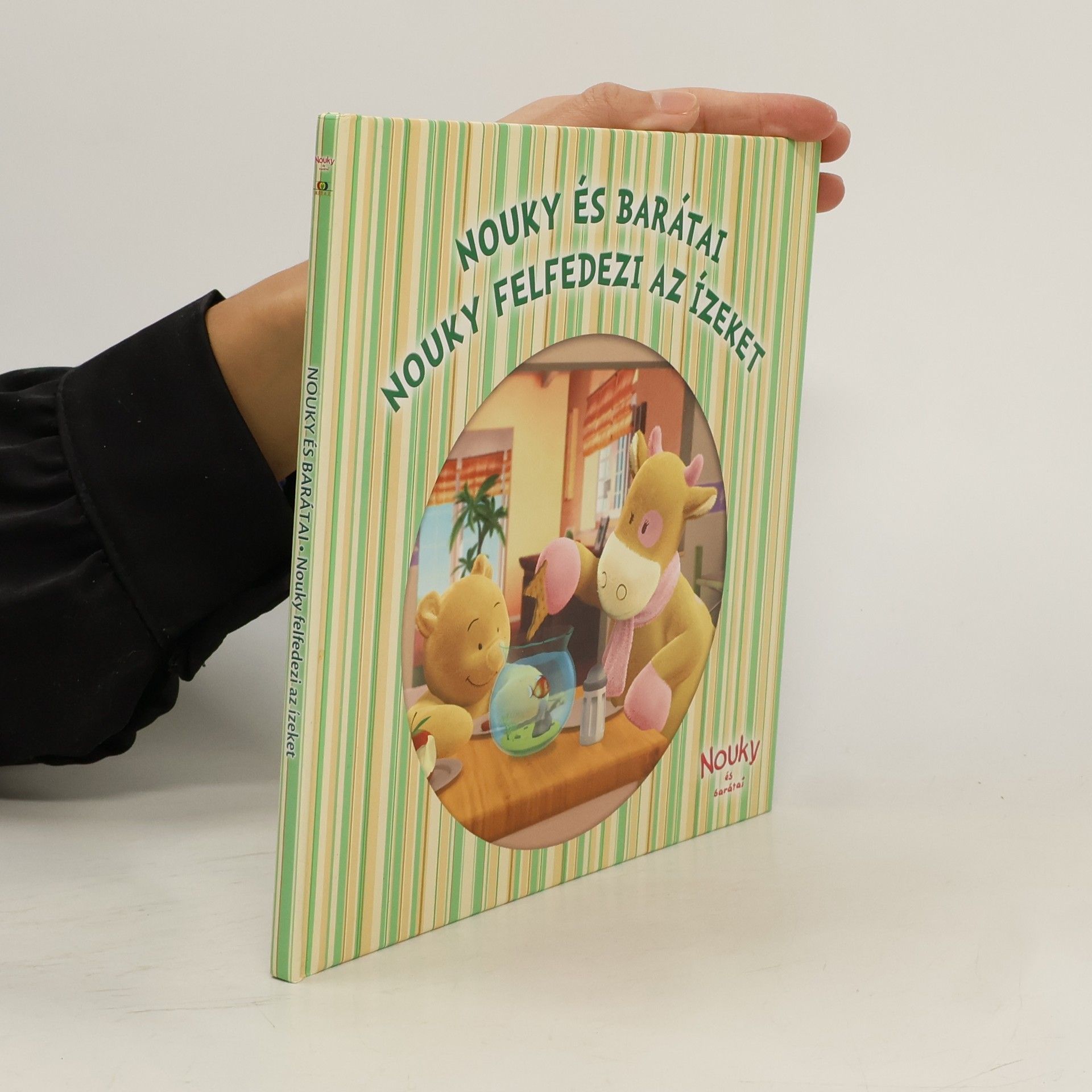 Autores varios Nouky és barátai. Nouky felfedezi az ízeket