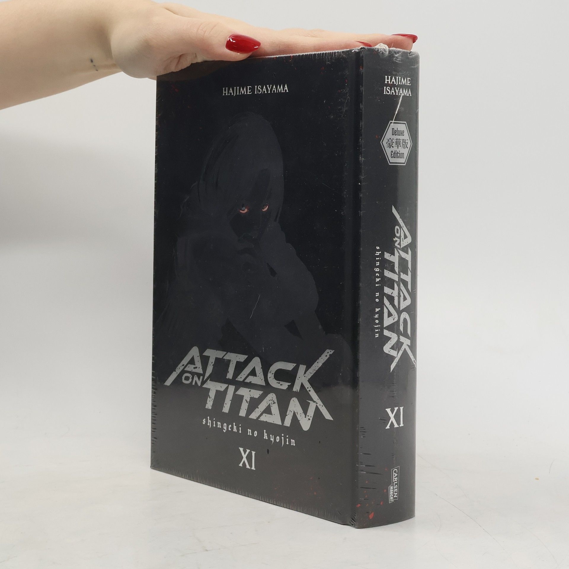 Hajime Isayama Attack on Titan Deluxe 11