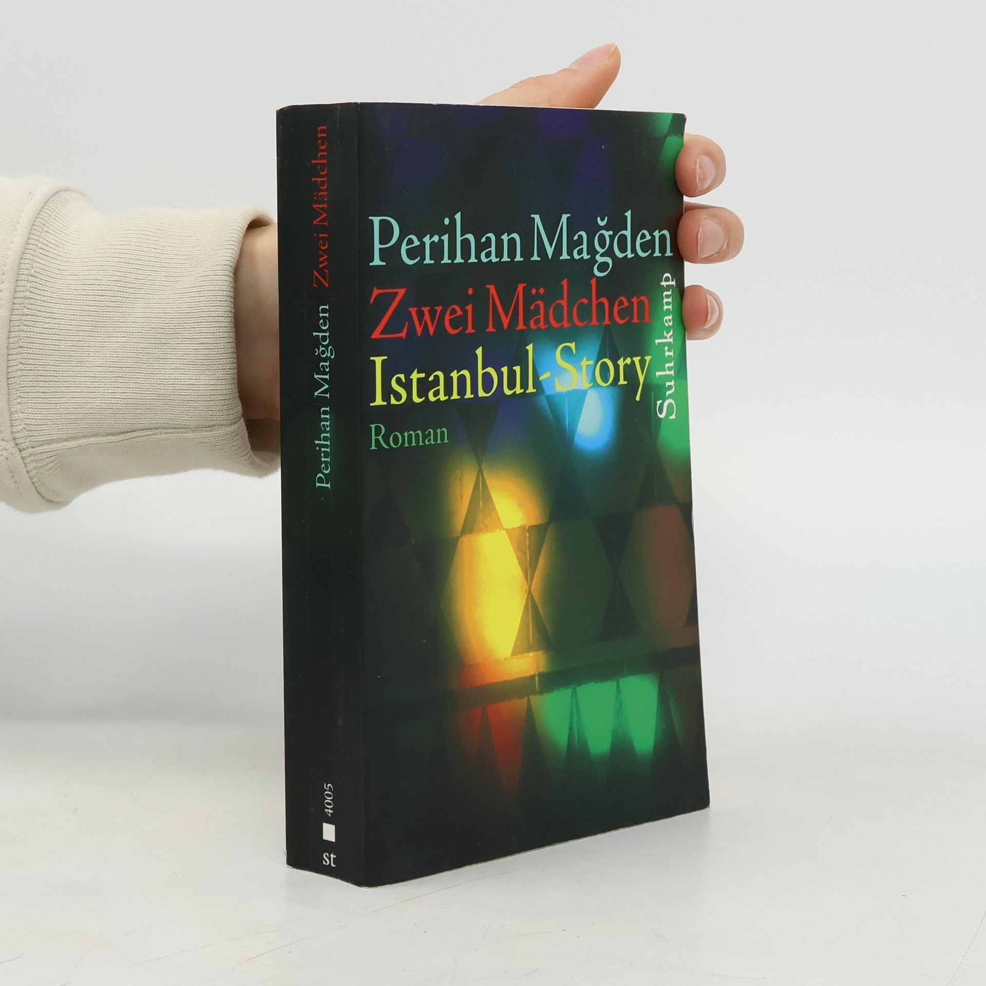 Perihan Mağden Zwei Mädchen