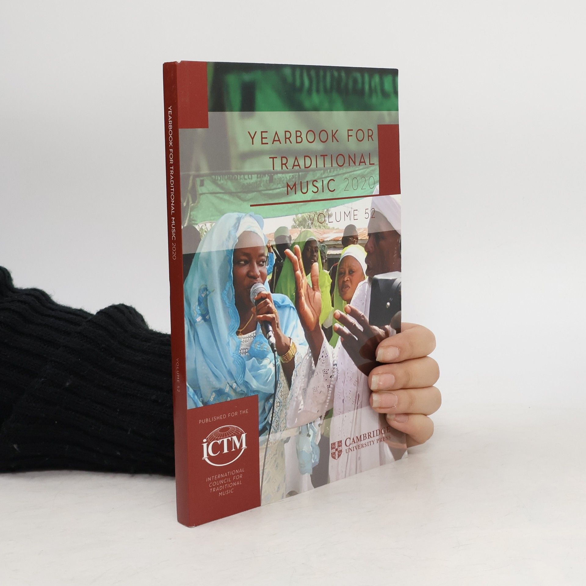 Autorenkollektiv Yearbook for Traditional Music 52