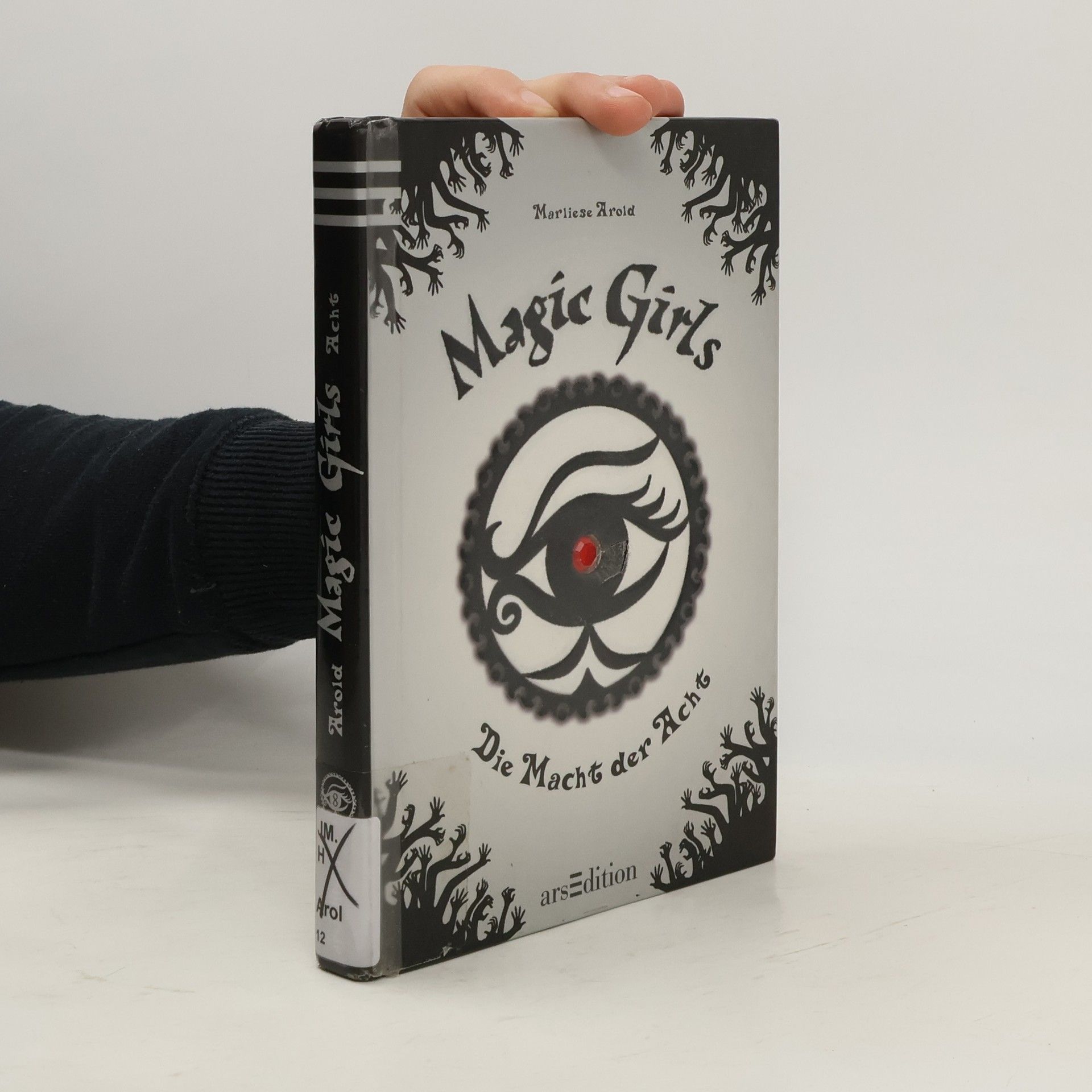 MArliese Aroldová Magic Girls: Die Macht der Acht