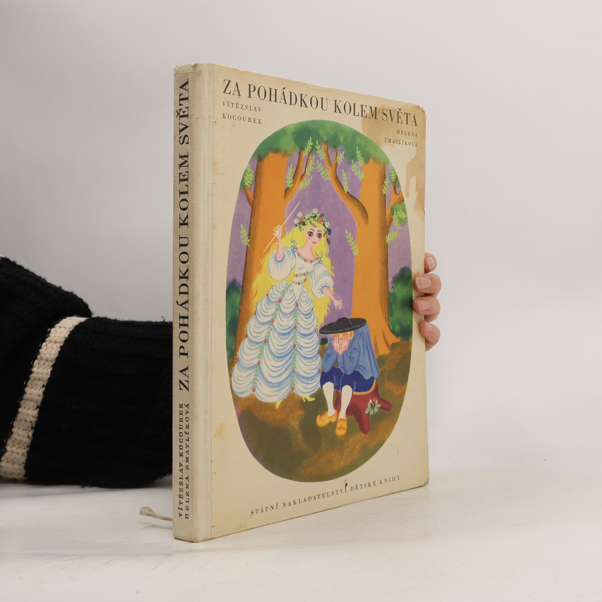 Za pohádkou kolem světa