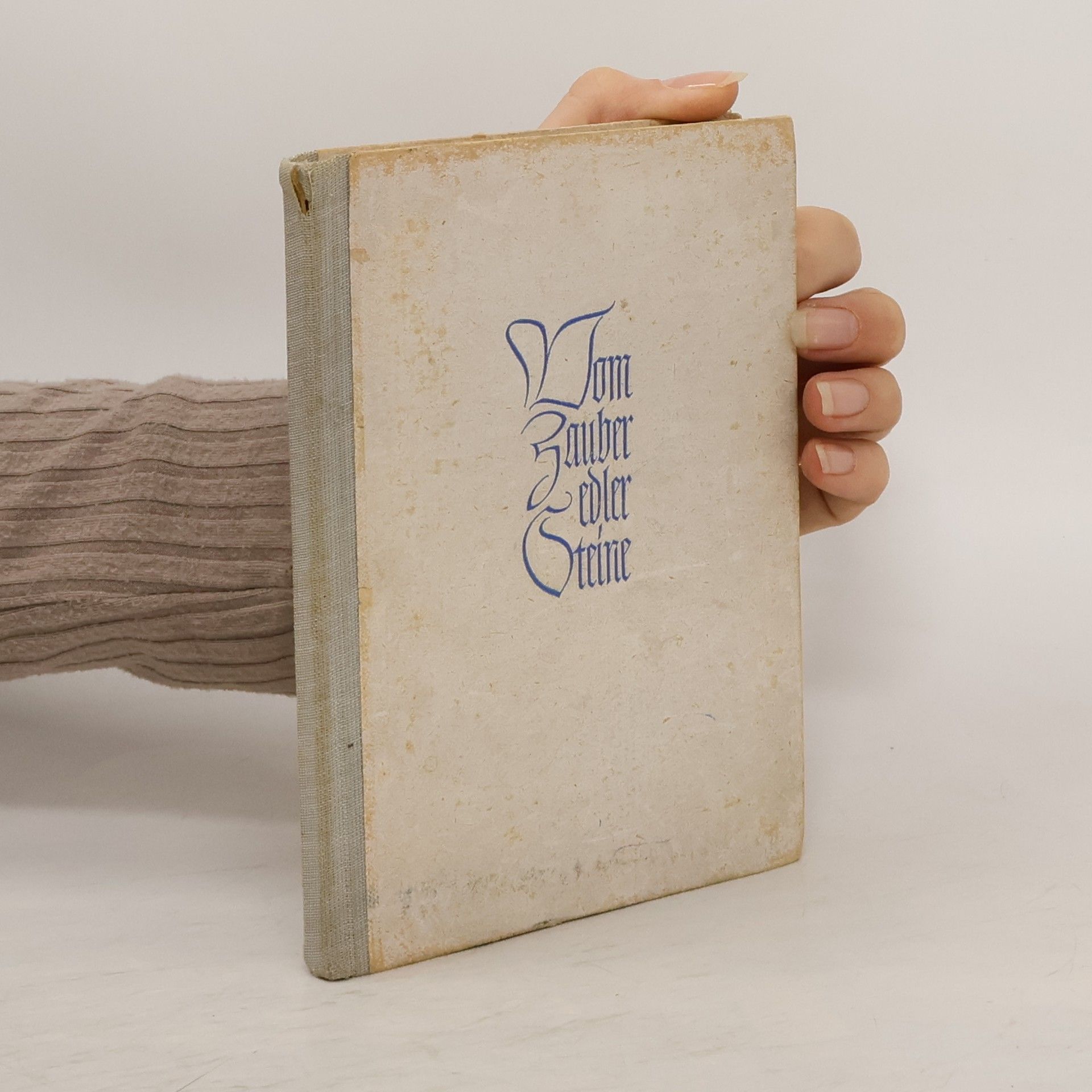 Nora Tinnefeld Vom Zauber edler Steine