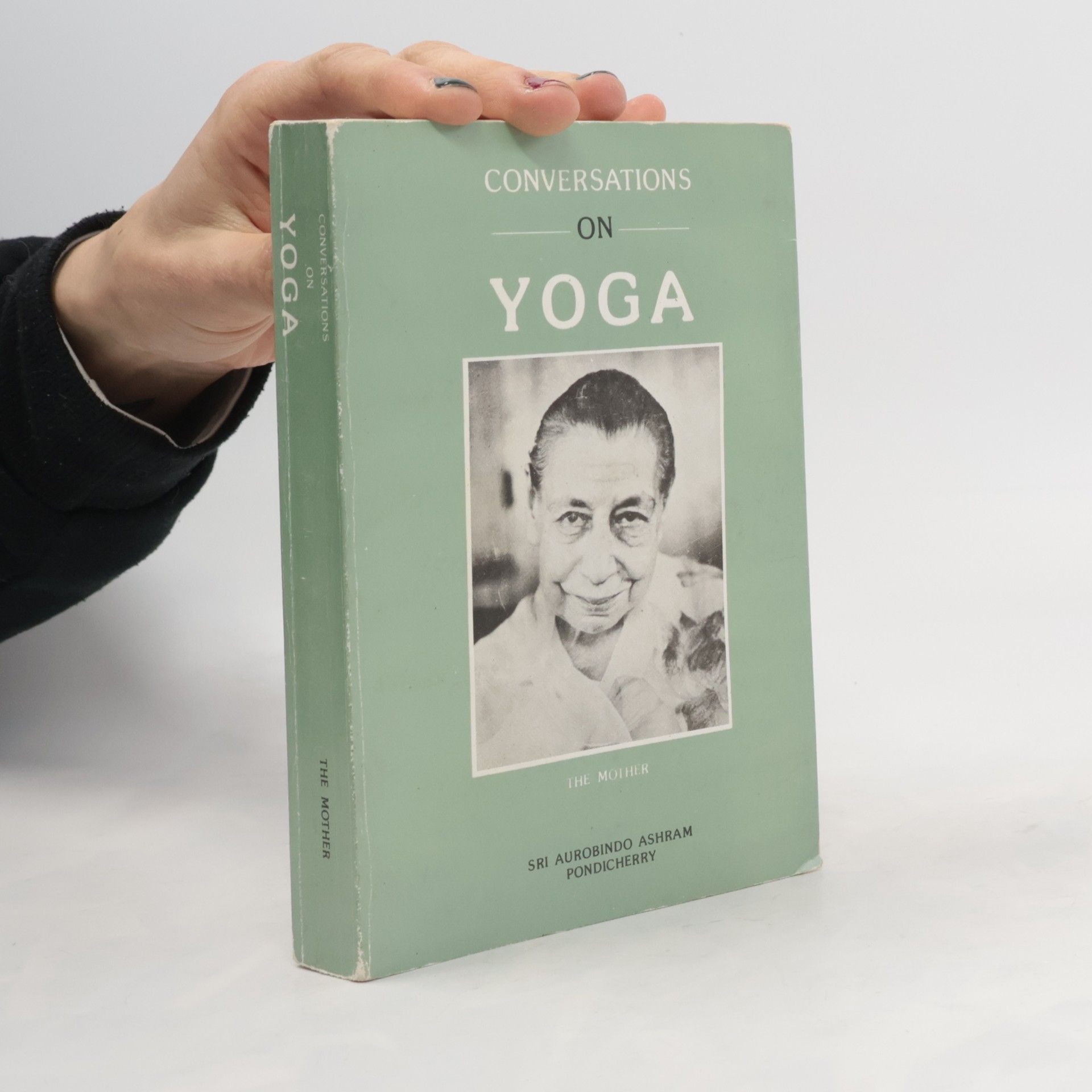 Various authors Conversations on Yoga