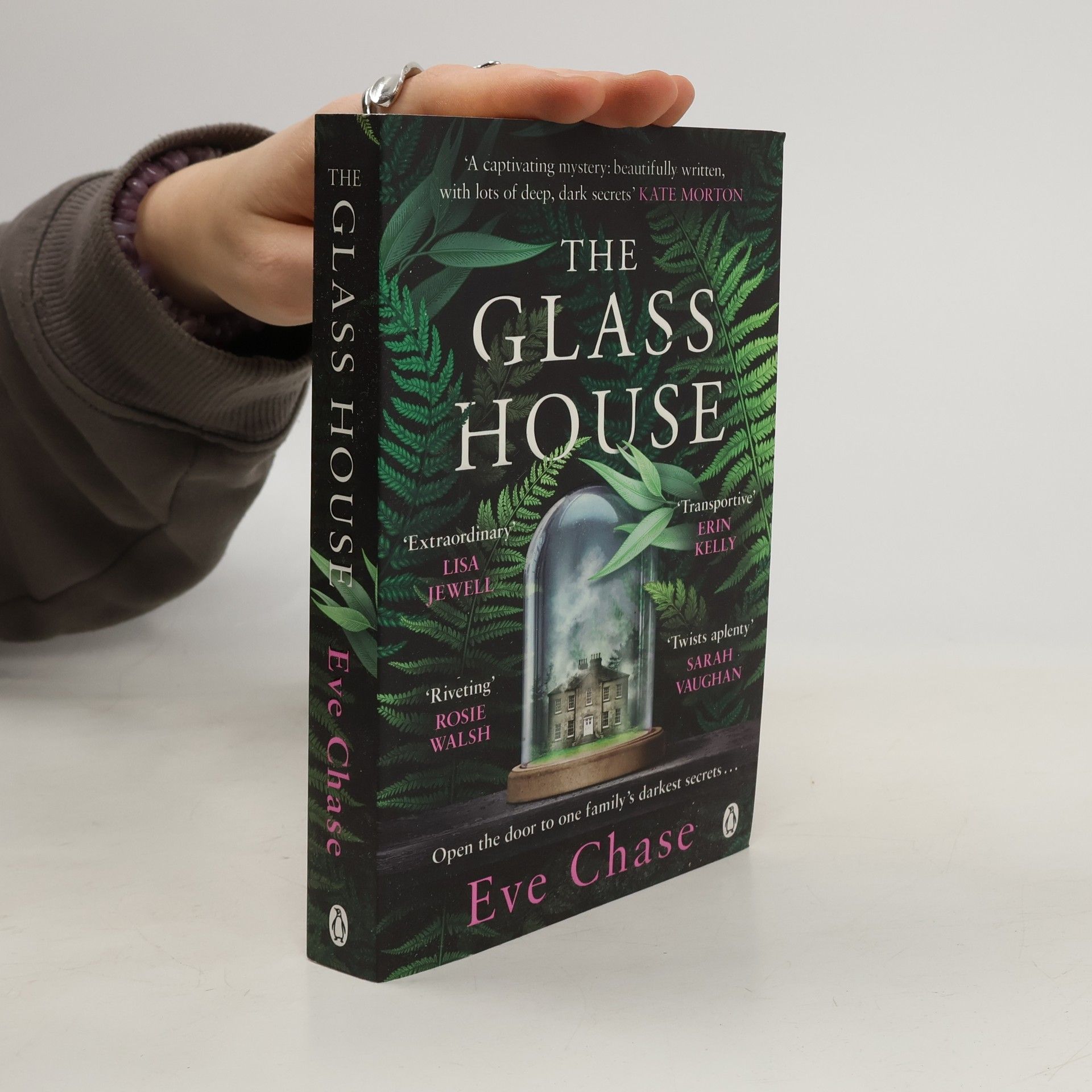 Eve Chase The glass house