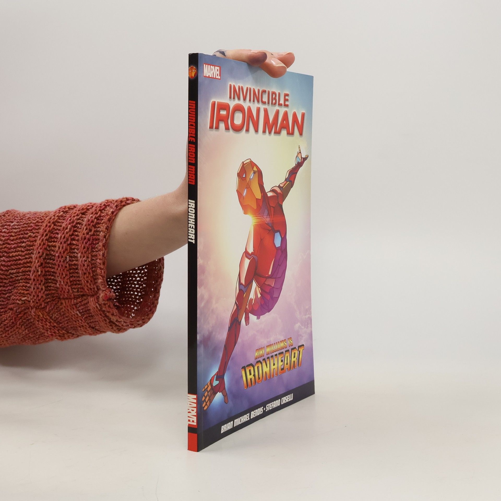 Brian Michael Bendis Invincible Iron Man Vol. 1: Iron Heart