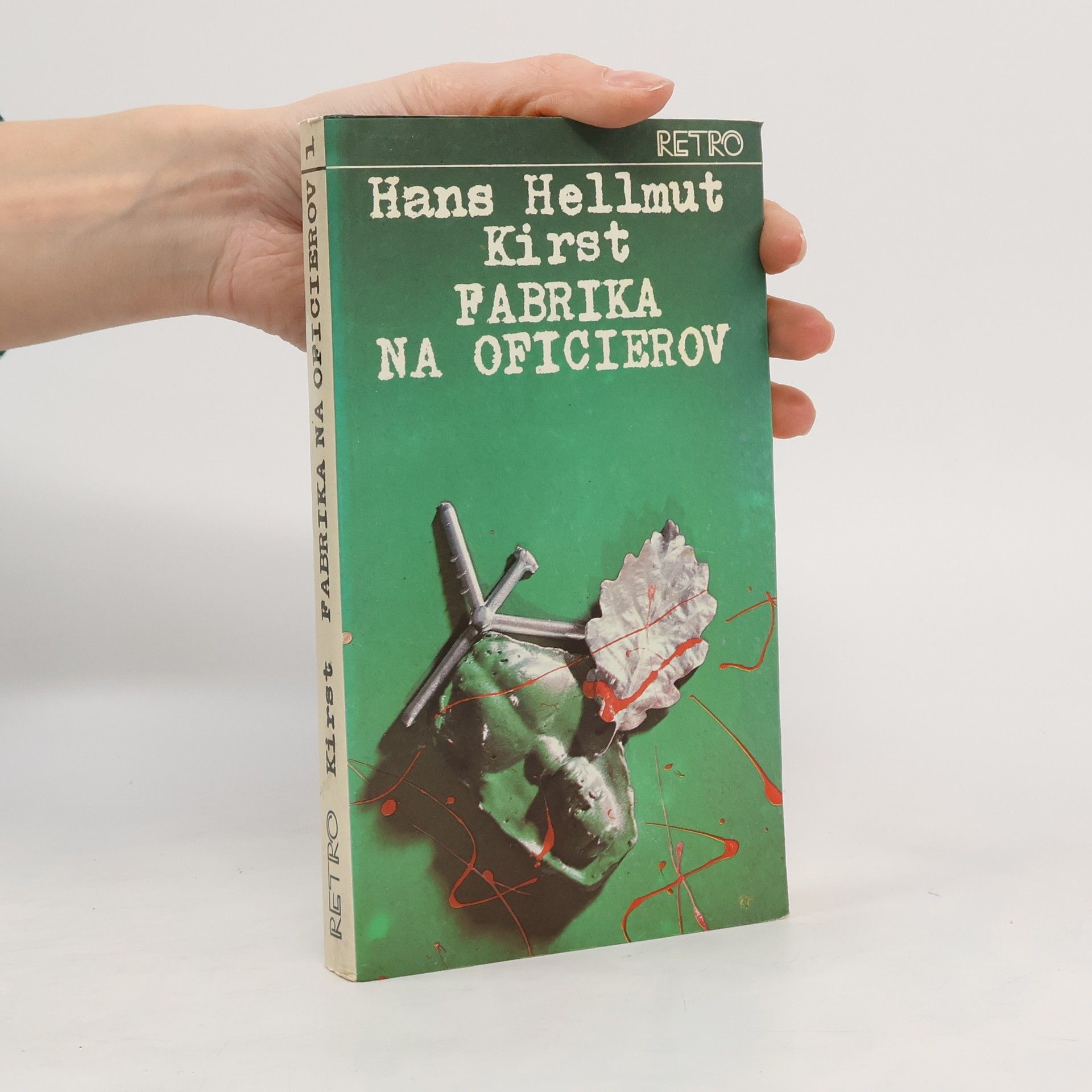 Hans Hellmut Kirst Fabrika na oficierov 1