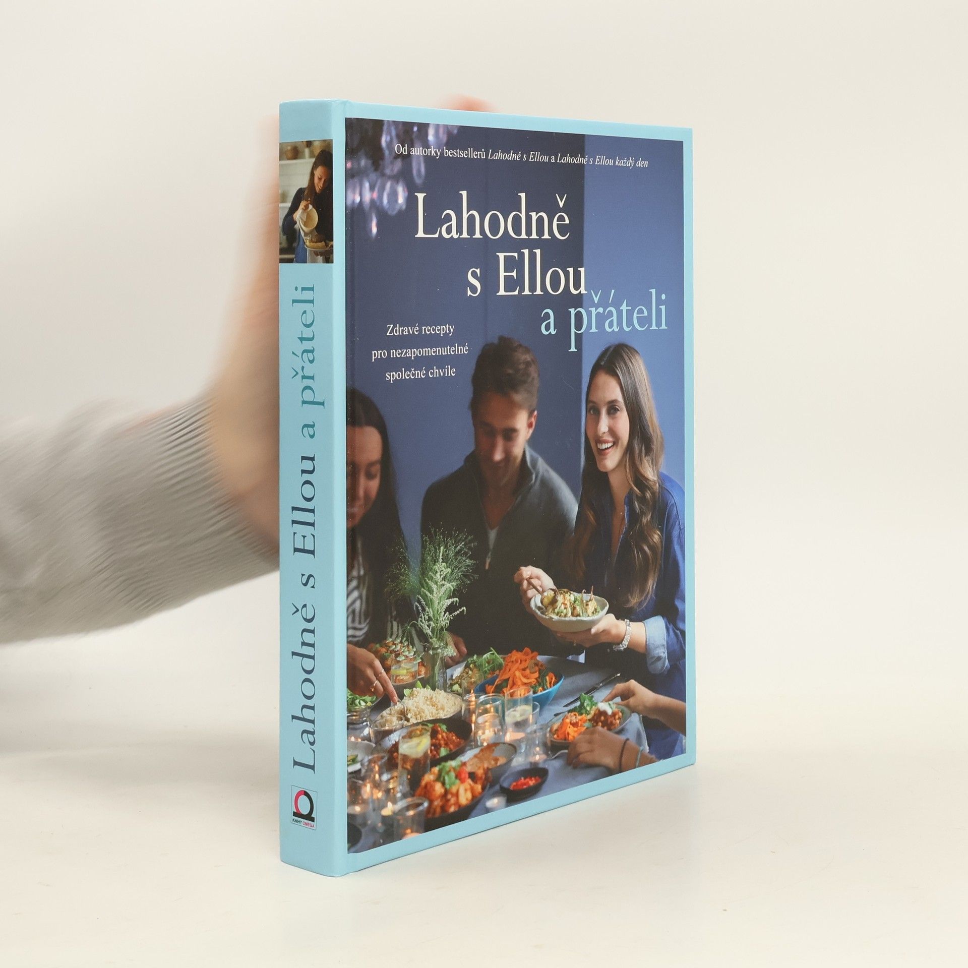 Ella Mills Lahodně s Ellou a přáteli