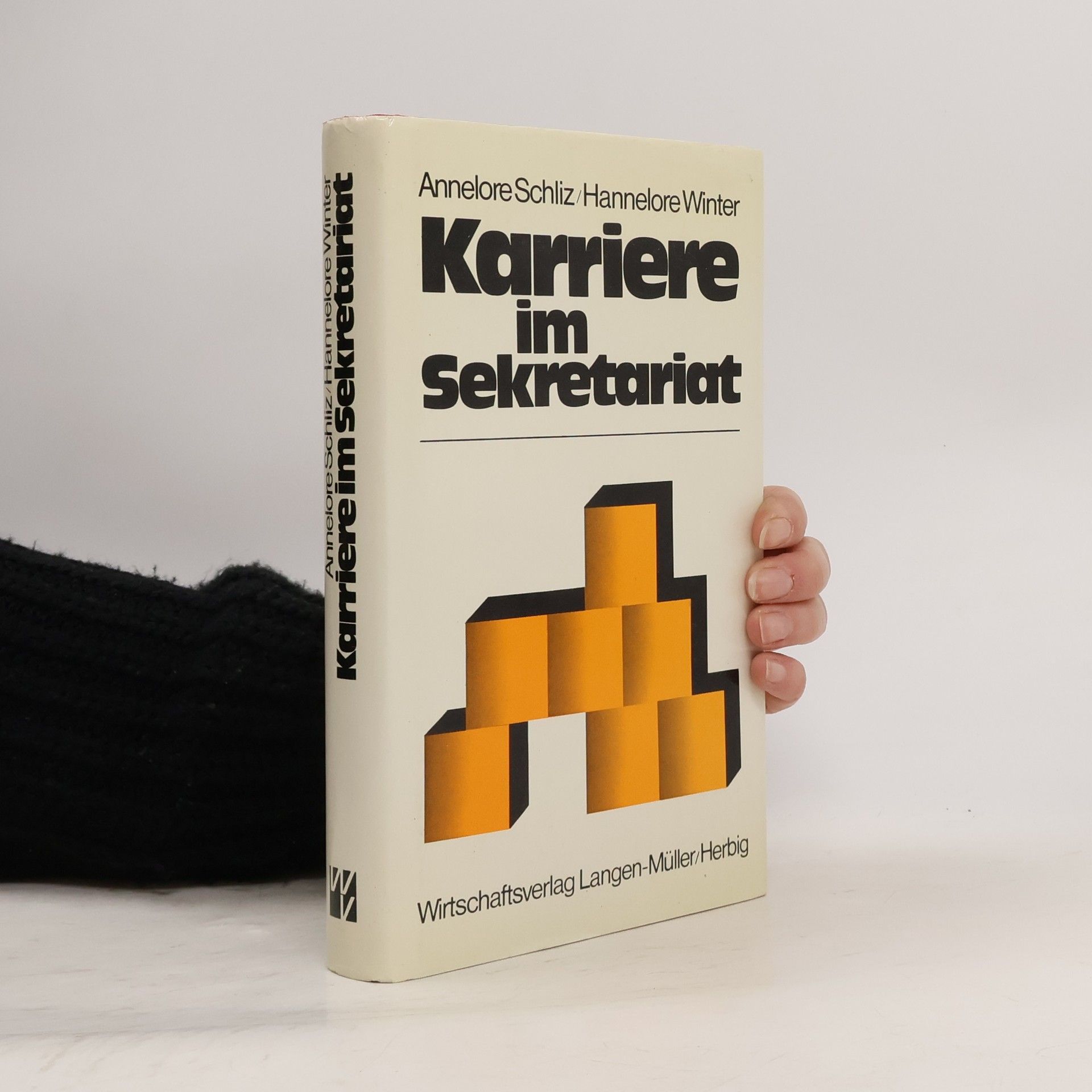 Annelore Schliz Karriere im Sekretariat