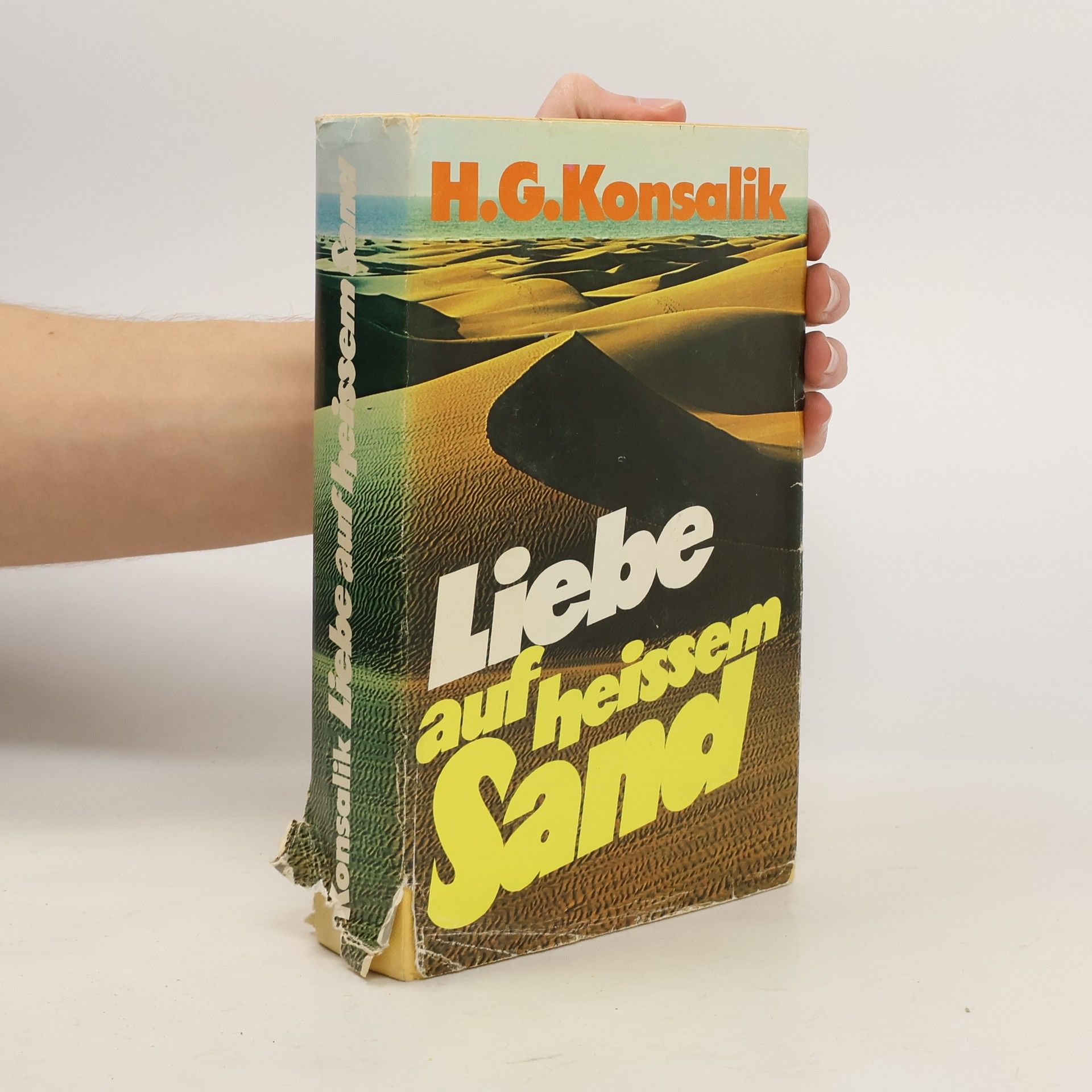 Heinz G. Konsalik Liebe auf heissen Sand