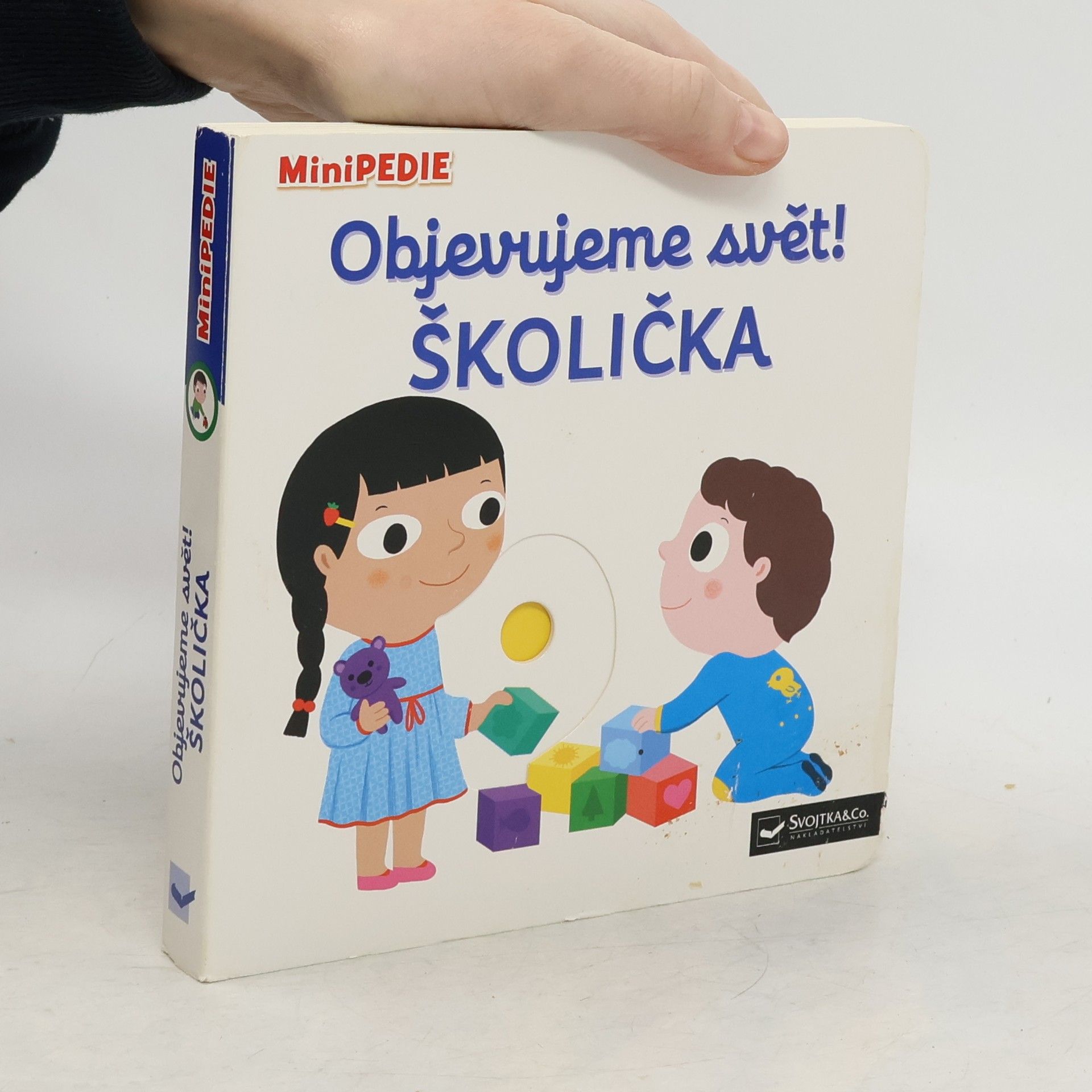 Nathalie Choux Objevujeme svět! Školička