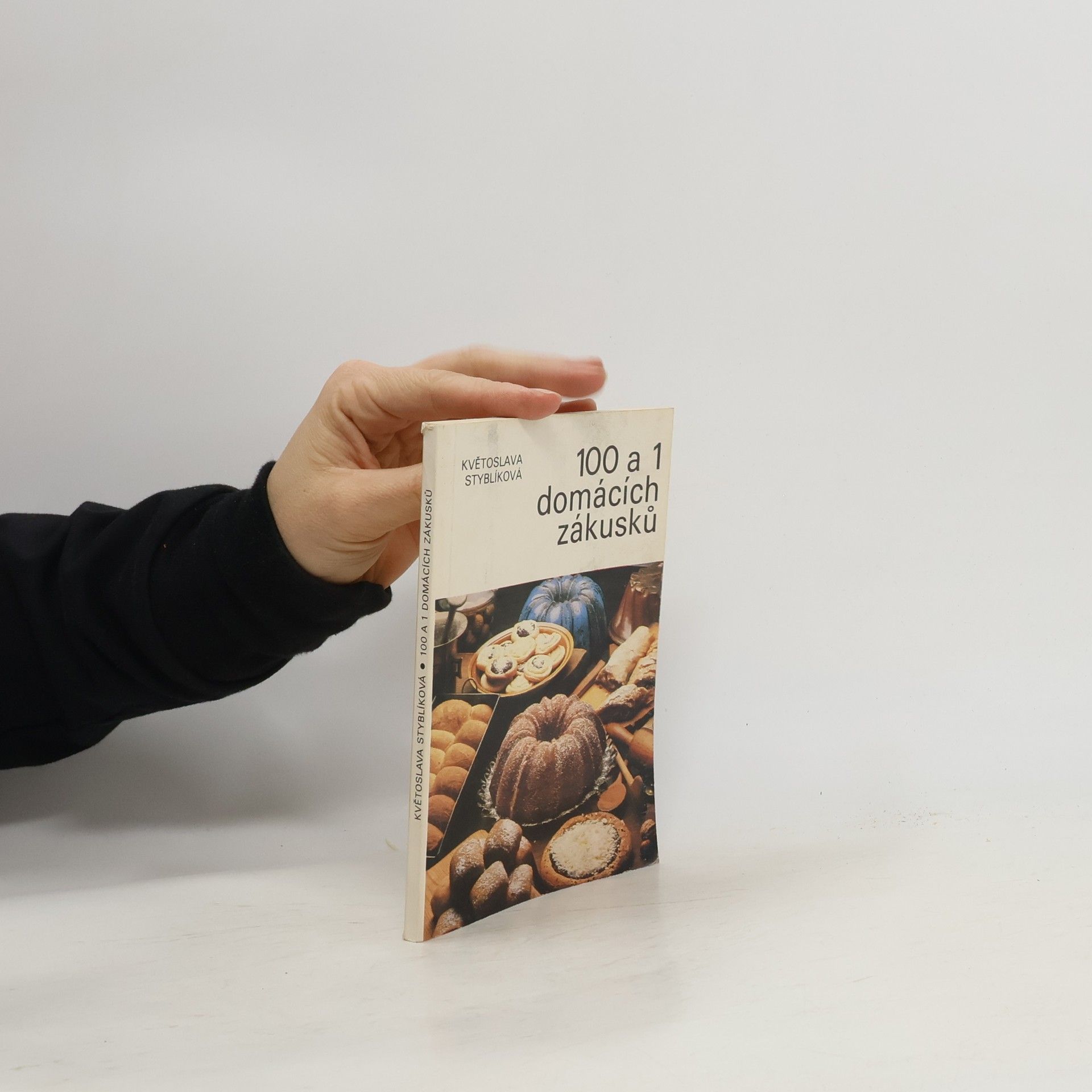 Květoslava Styblíková 100 a 1 domácích zákusků