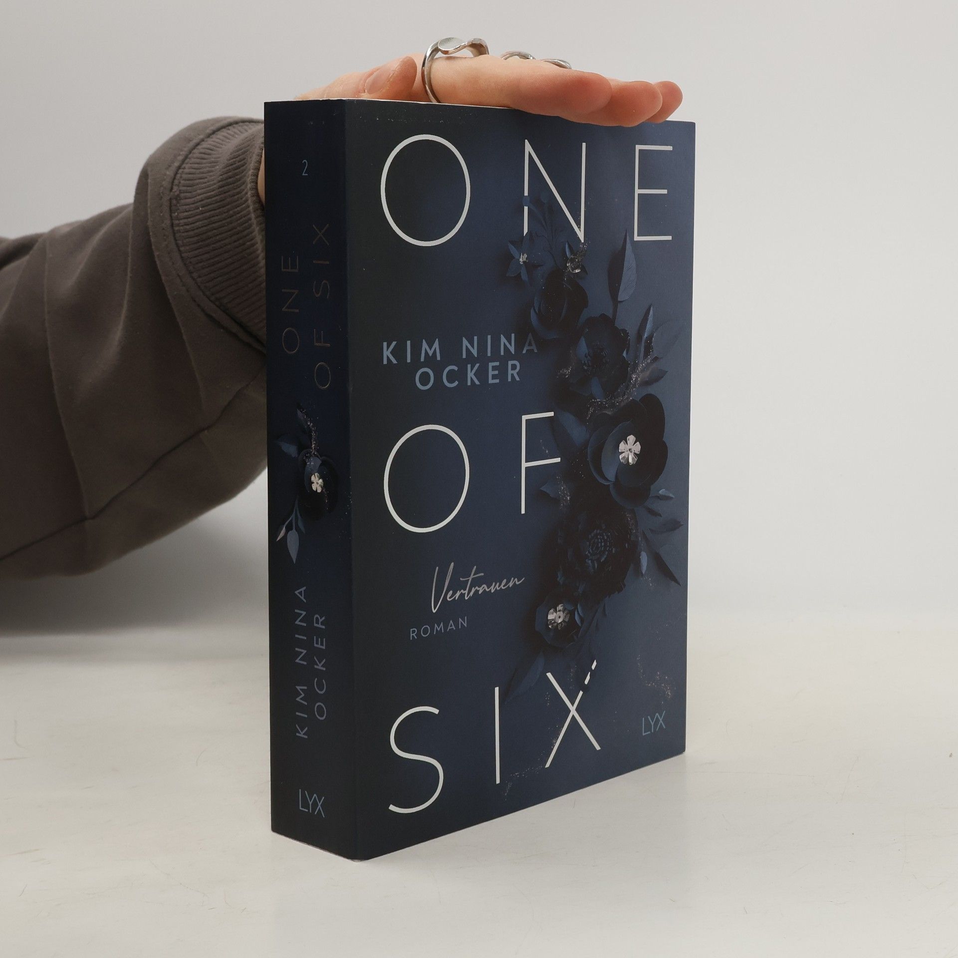 One Of Six - Vertrauen