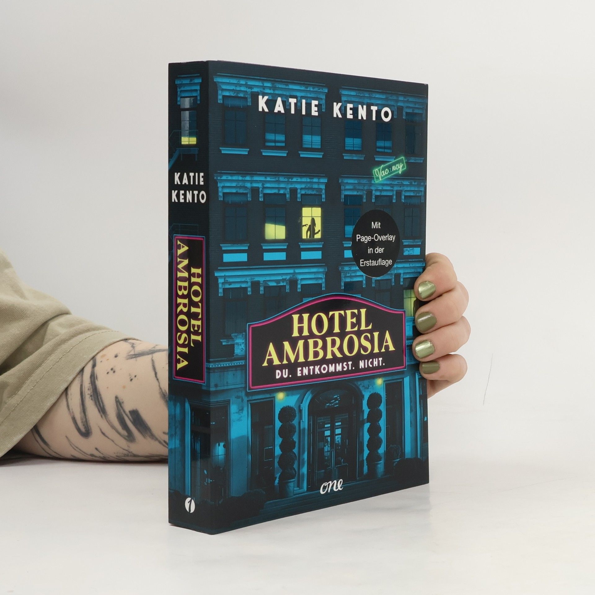 Katie Kento Hotel Ambrosia