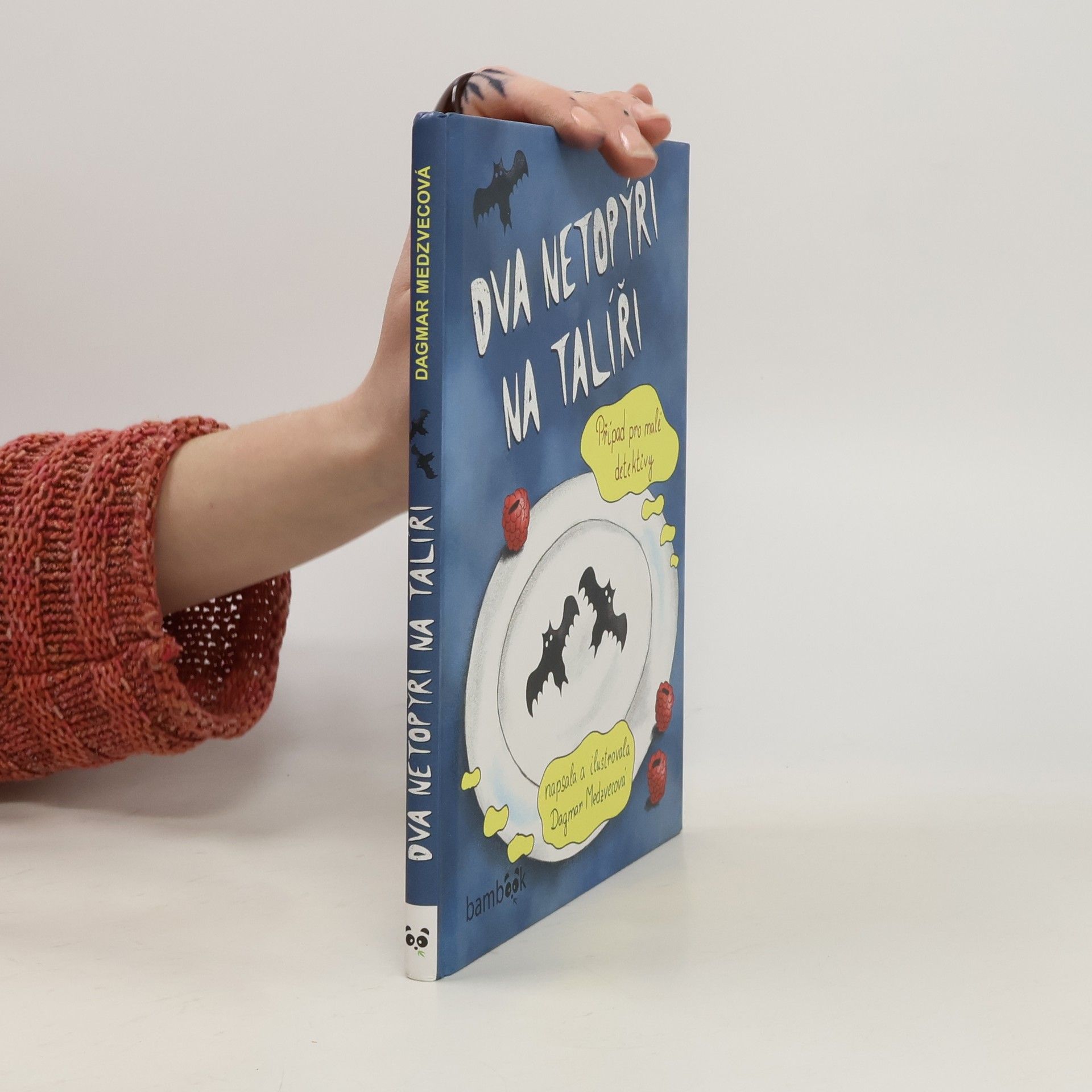 Dva netopýři na talíři