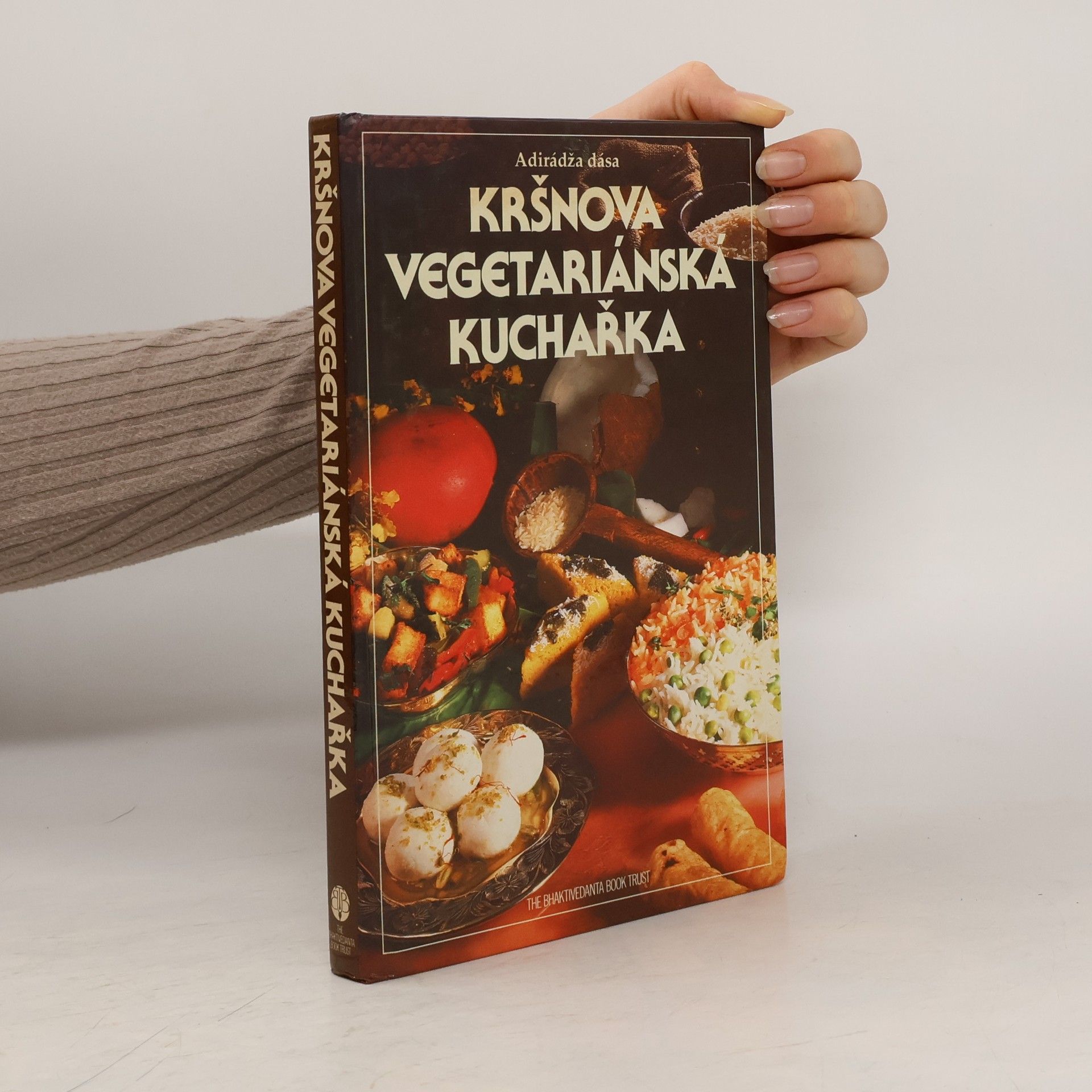 Adirádžda Dása Kršnova vegetariánská kuchařka