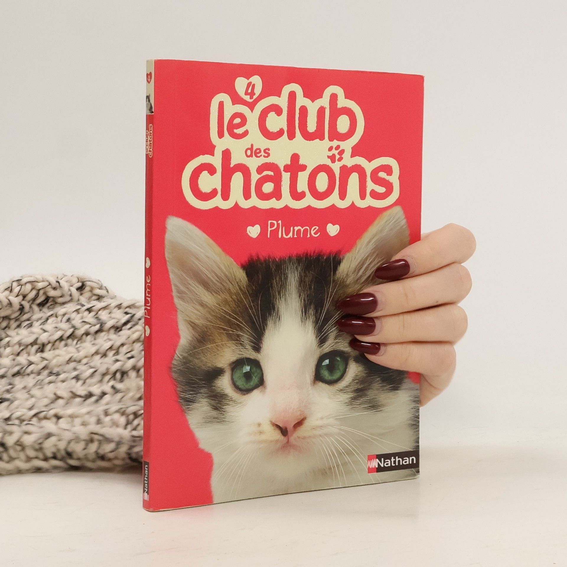 Sue Mongredien Plume