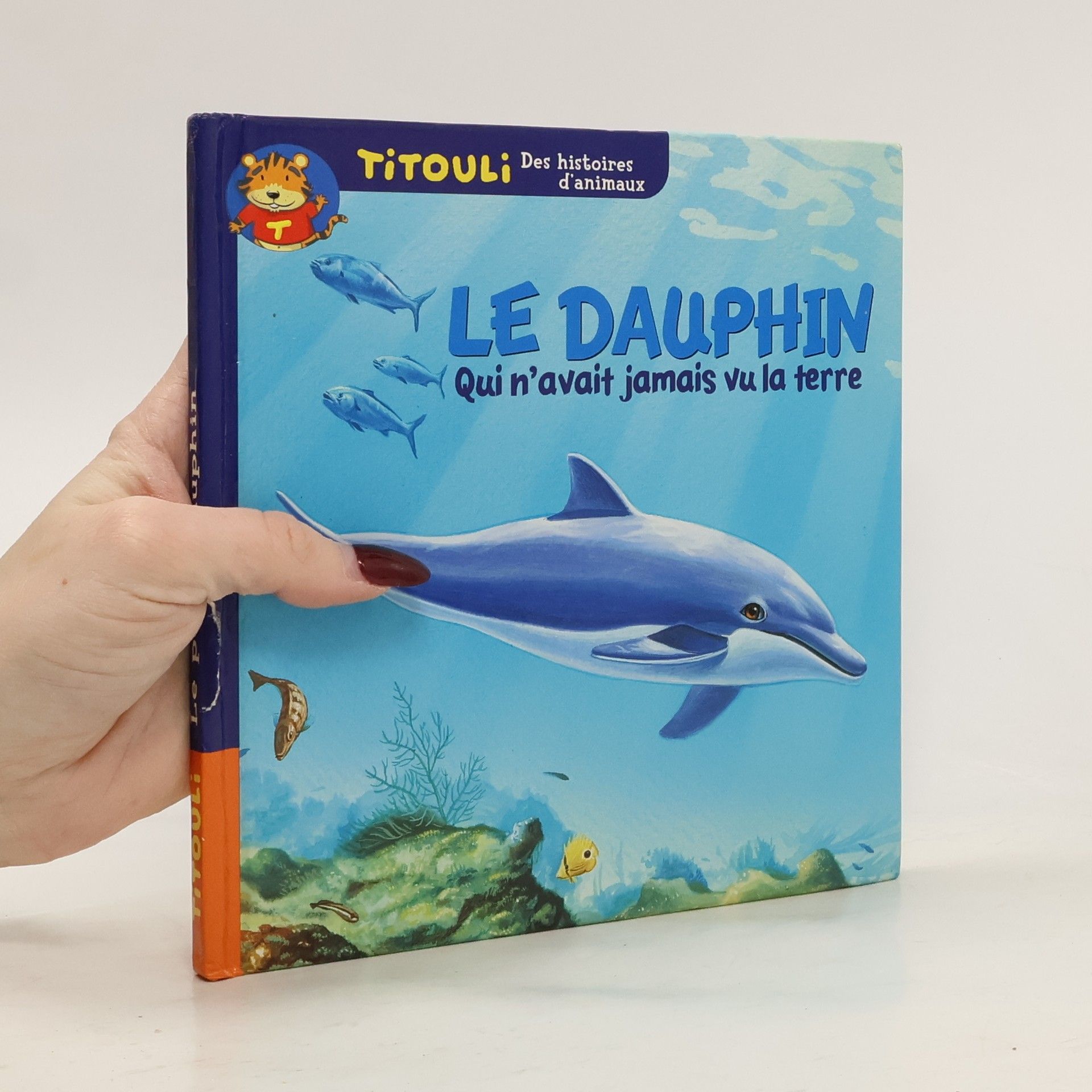 Le dauphin qui n'avait jamais vu la terre