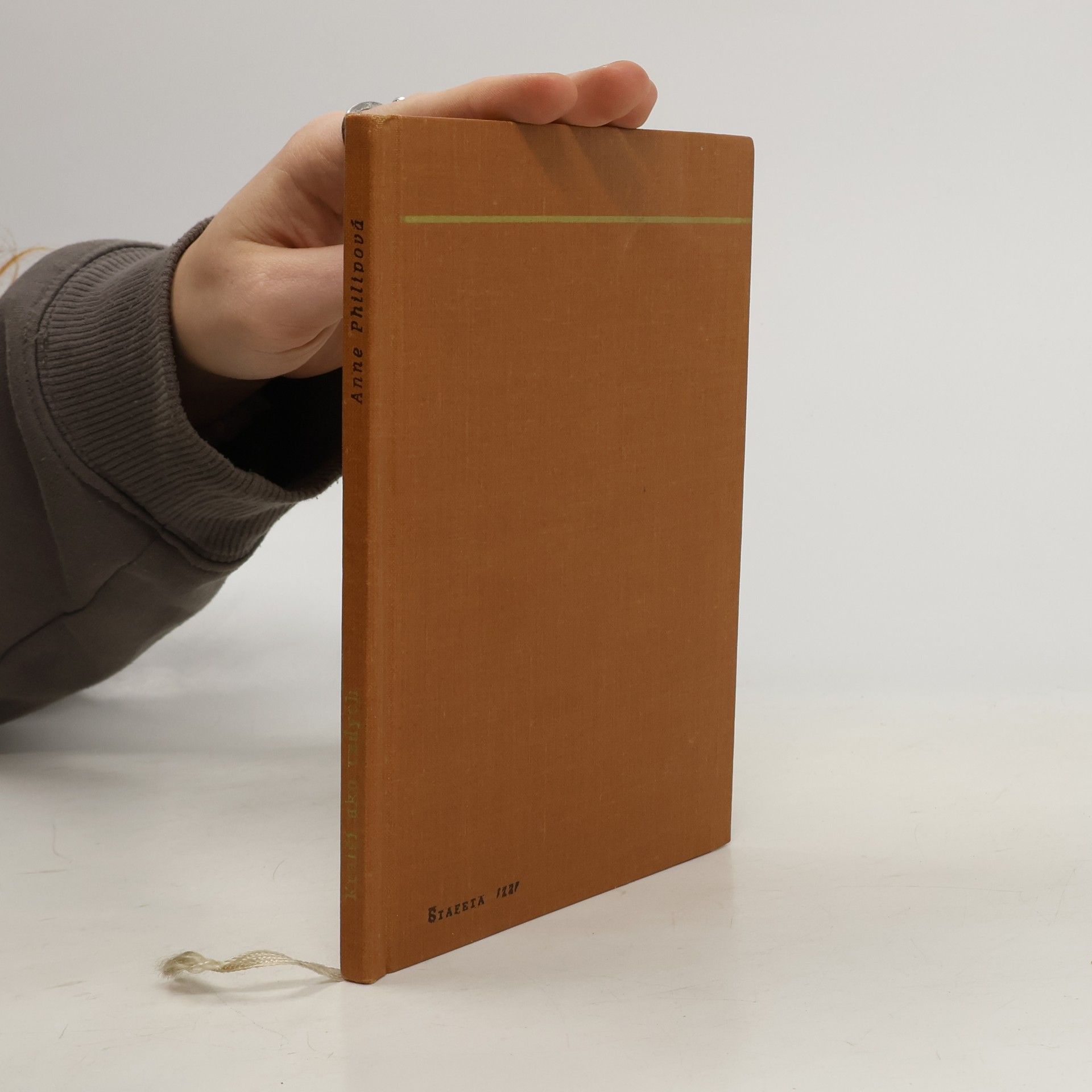 Anne Philipová Kratší ako vzdych