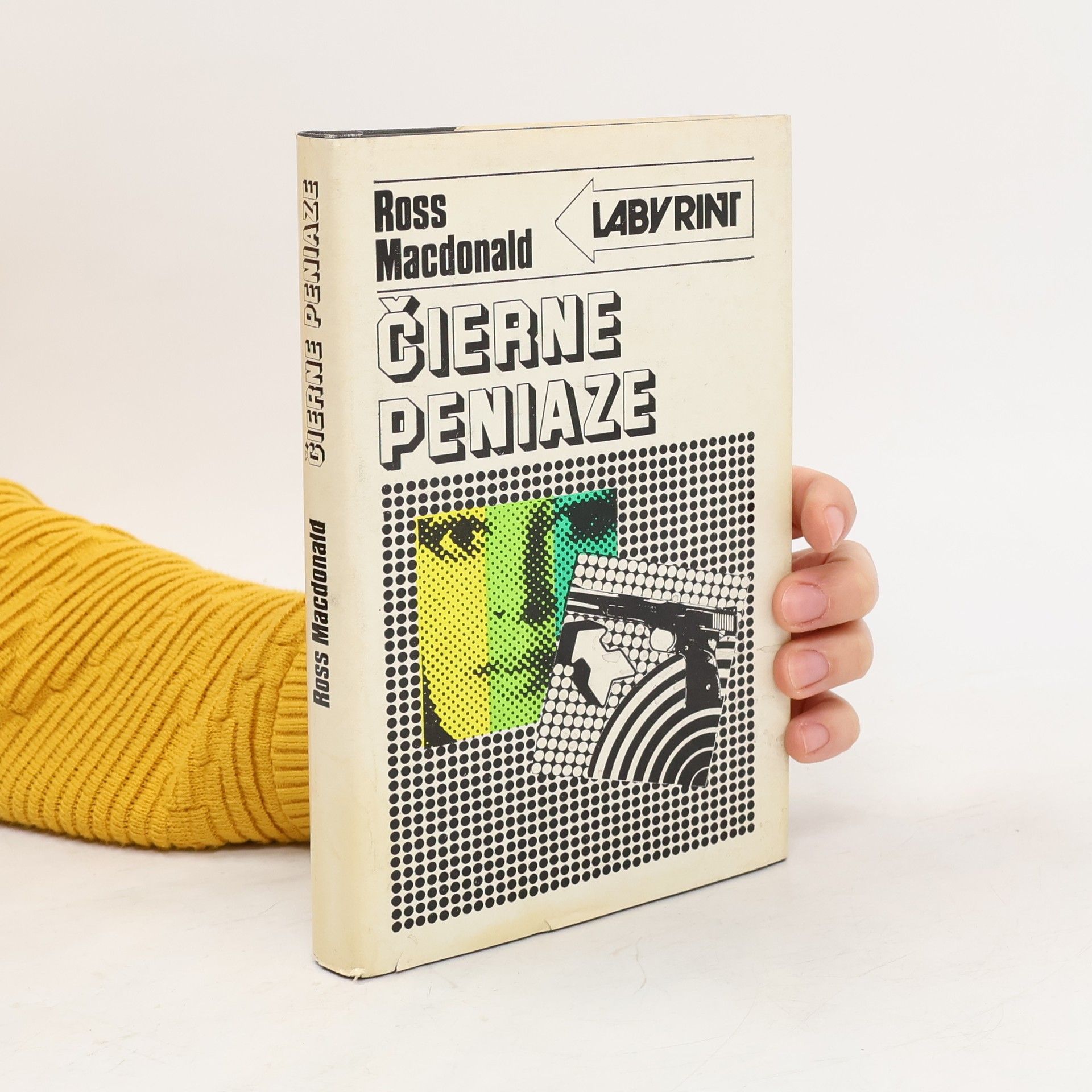 Ross Macdonald Čierne peniaze