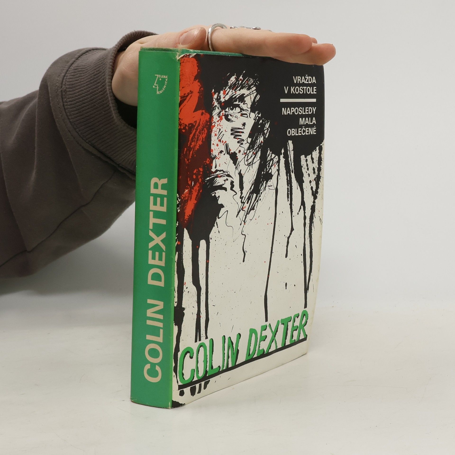 Colin Dexter Vražda v kostole. Naposledy mala oblečené