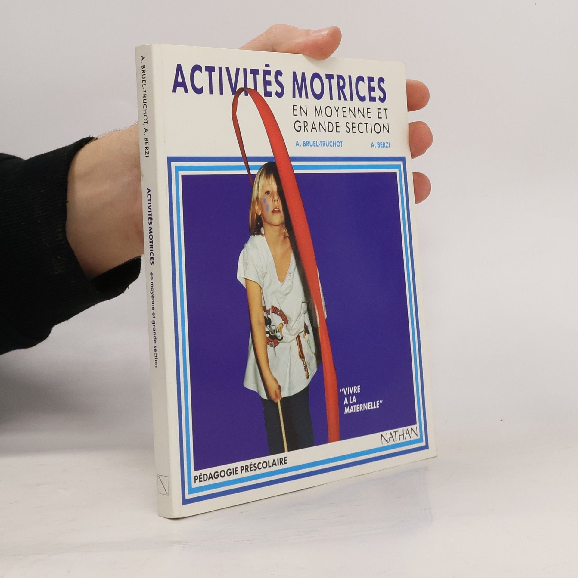 Various authors Activités motrices en moyenne et grande section