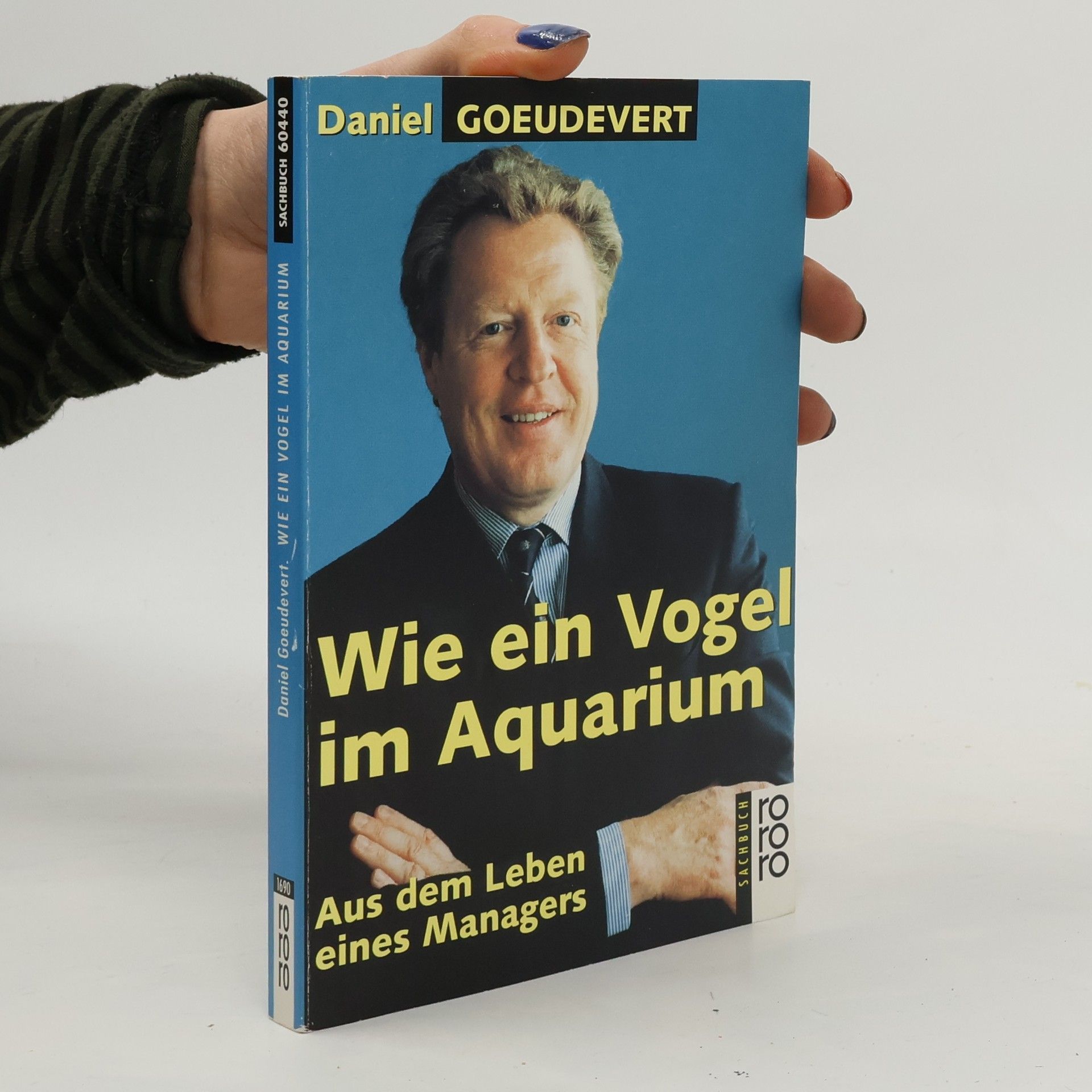 Wie ein Vogel im Aquarium