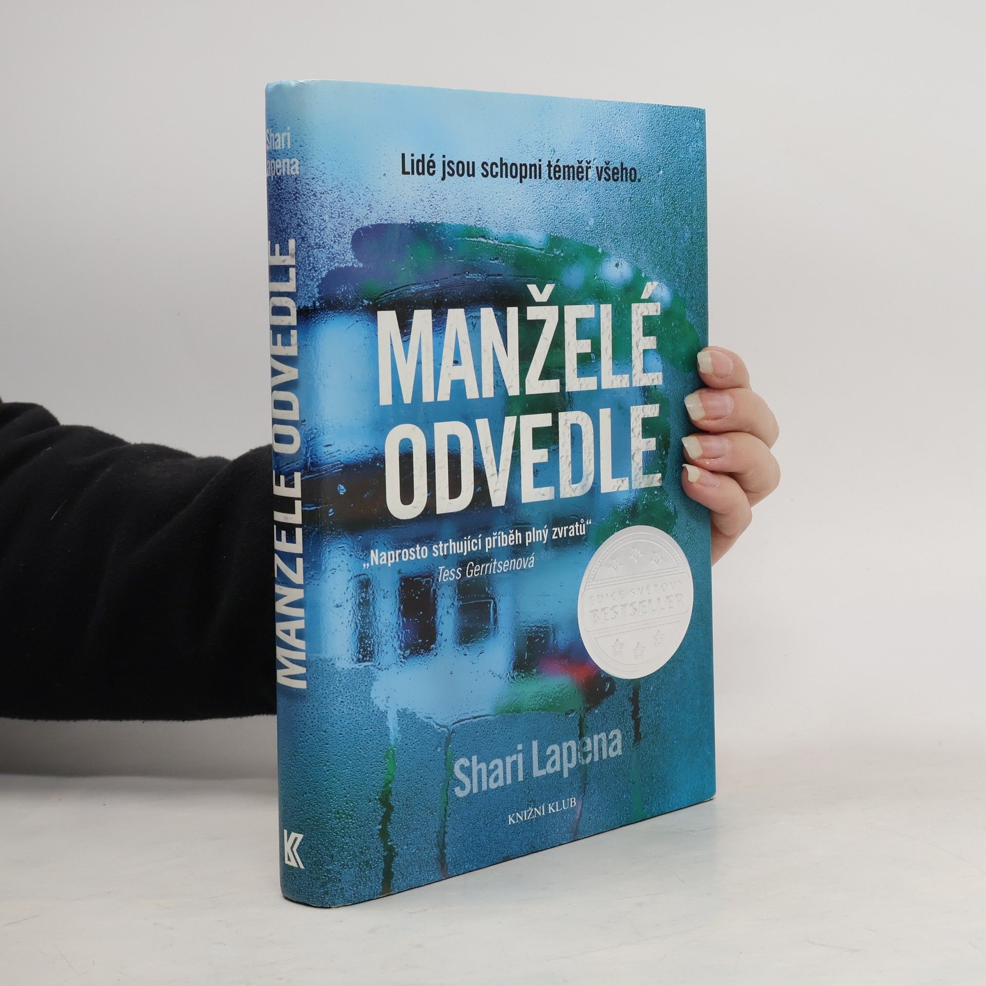 Shari Lapena Manželé odvedle