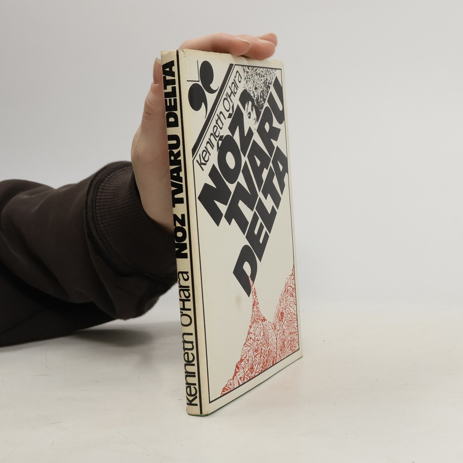 Kenneth O. Hara Nôž tvaru delta