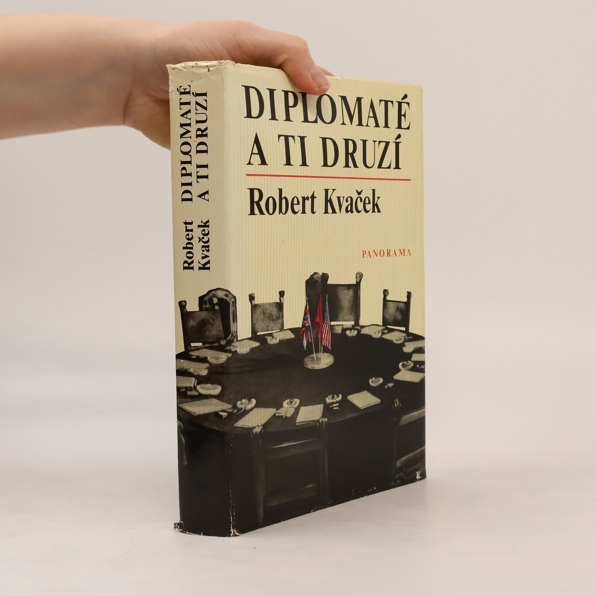 Robert Kvaček Diplomaté a ti druzí