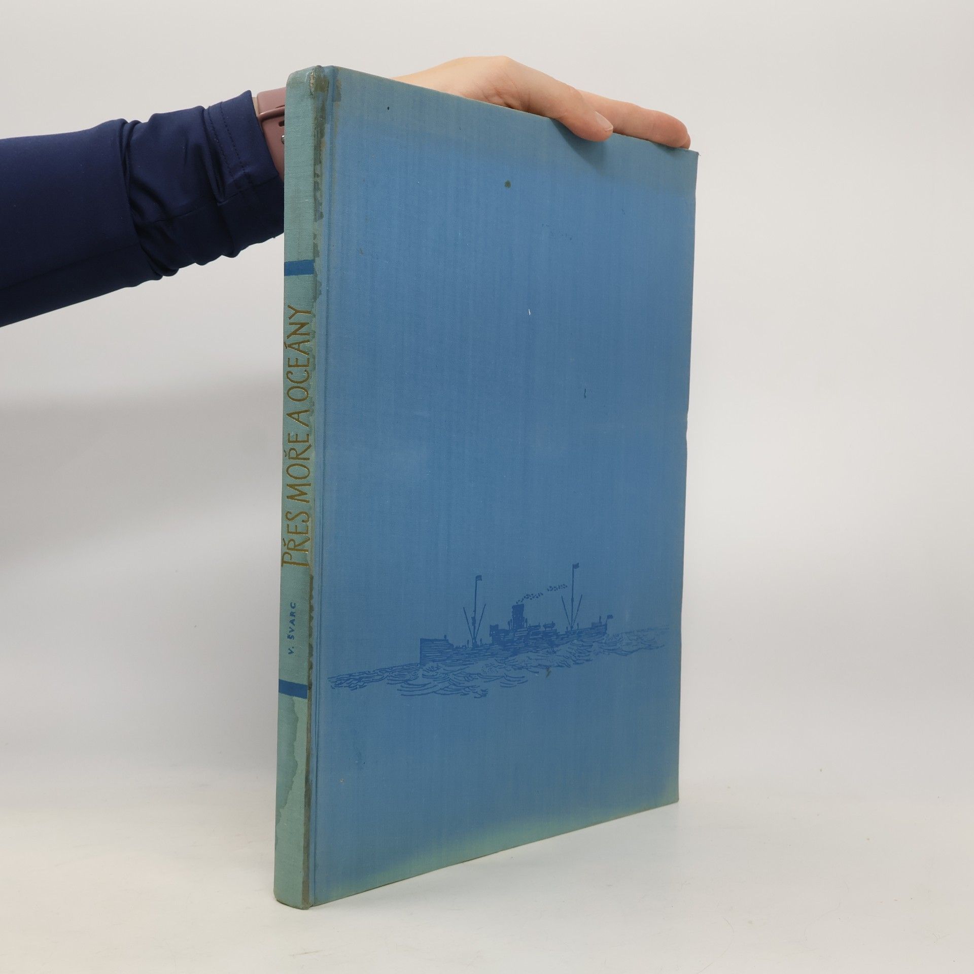 Přes moře a oceány