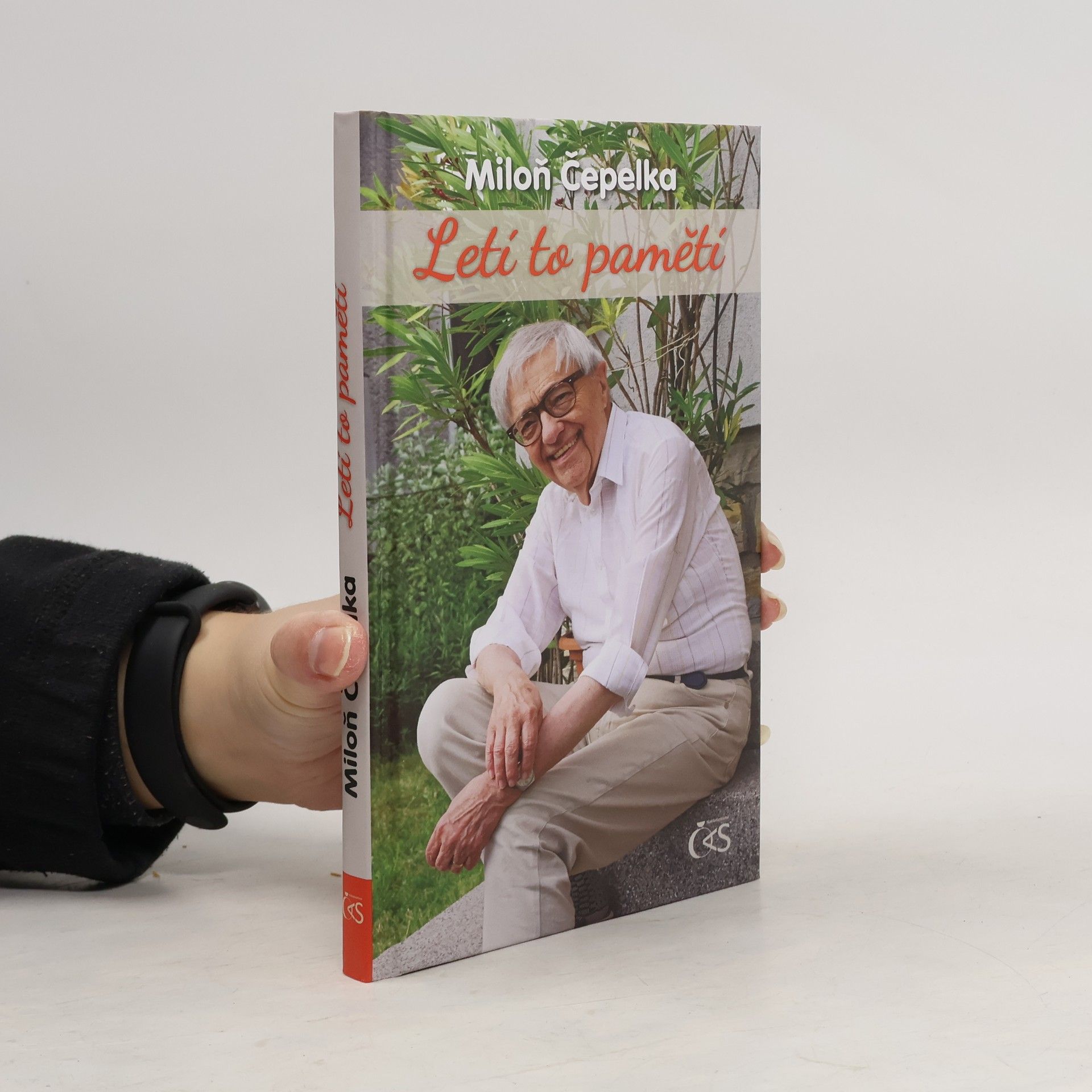 Miloň Čepelka Letí to pamětí : vzpomínky, dojmy, glosy 2023