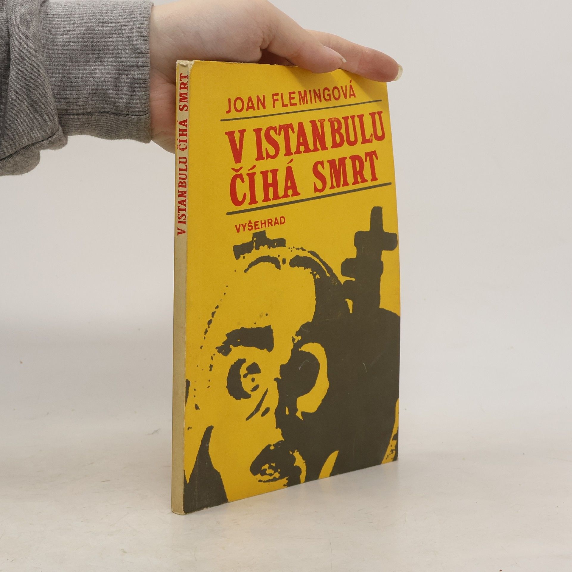 Joan Fleming V Istanbulu číhá smrt