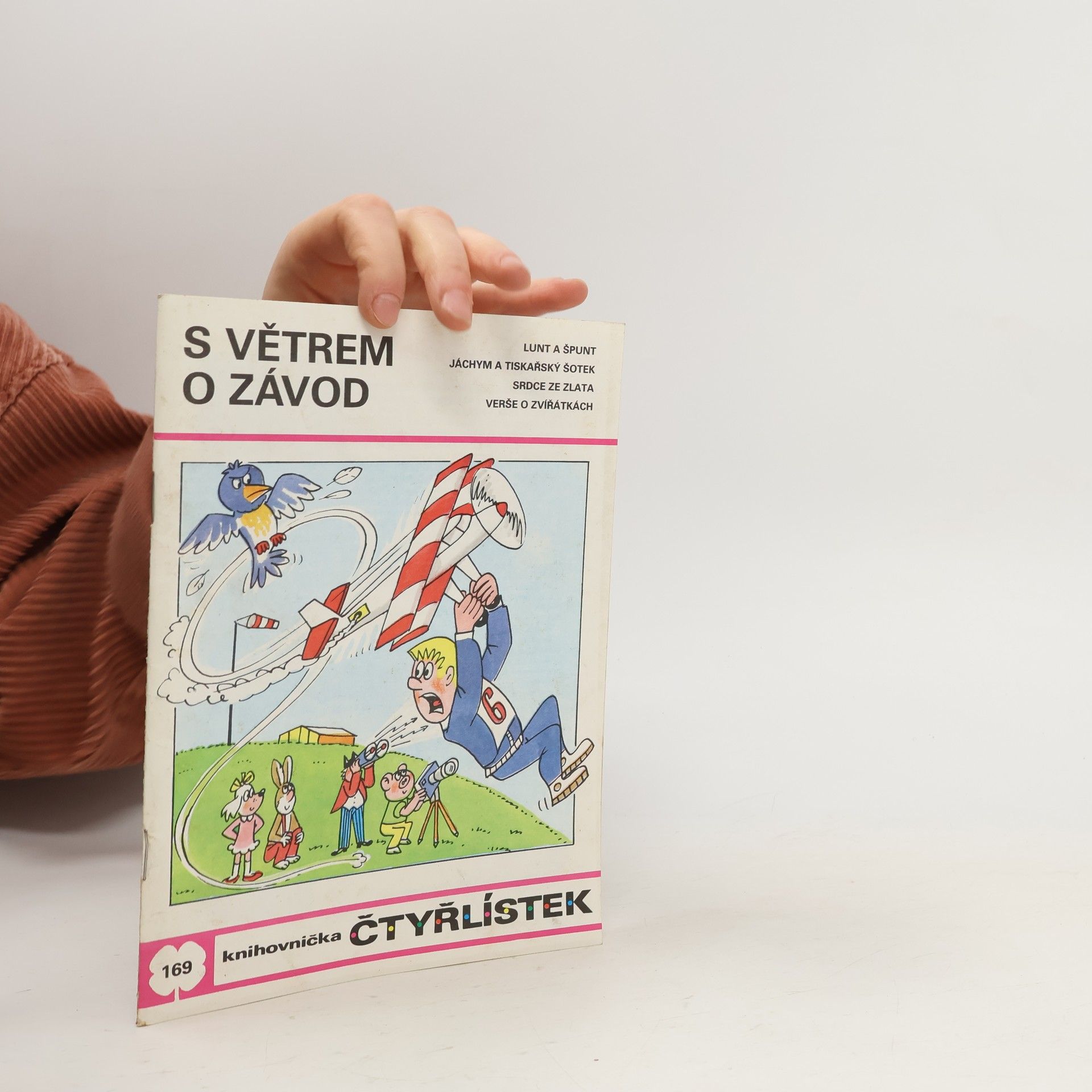 Jaroslav Němeček Čtyřlístek 169. S větrem o závod