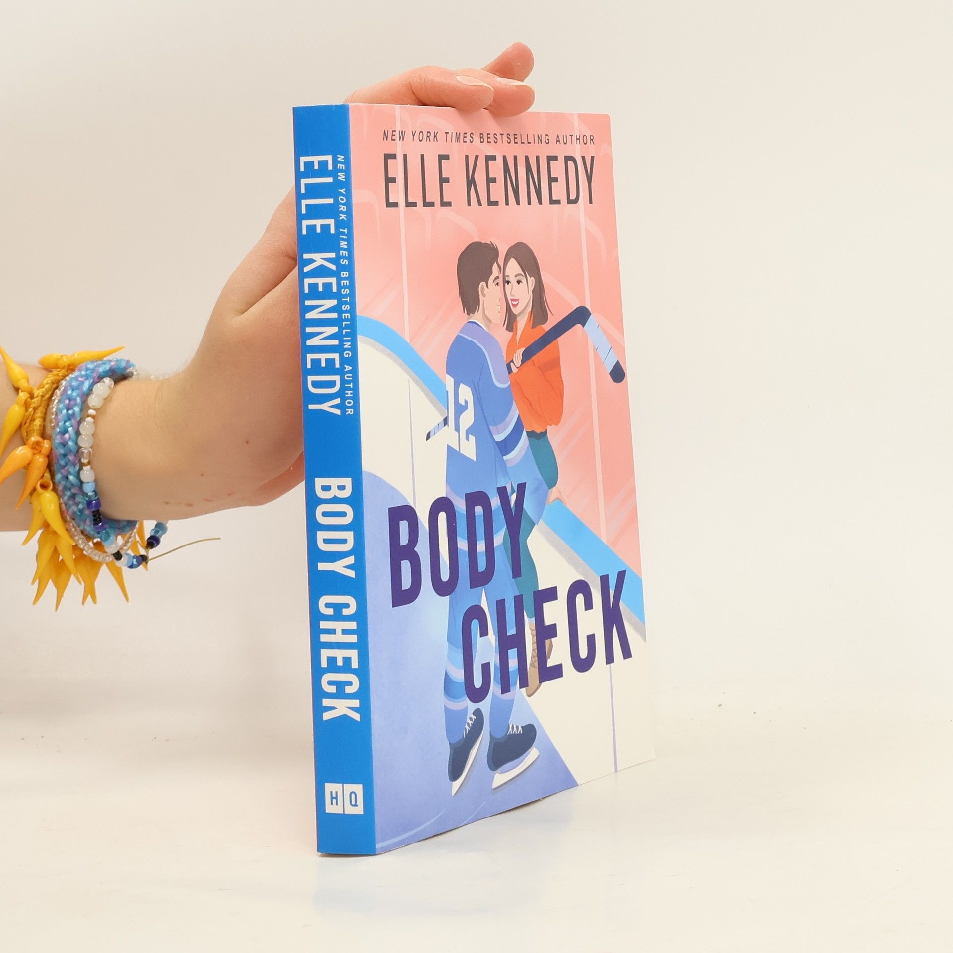 Elle Kennedy Body Check