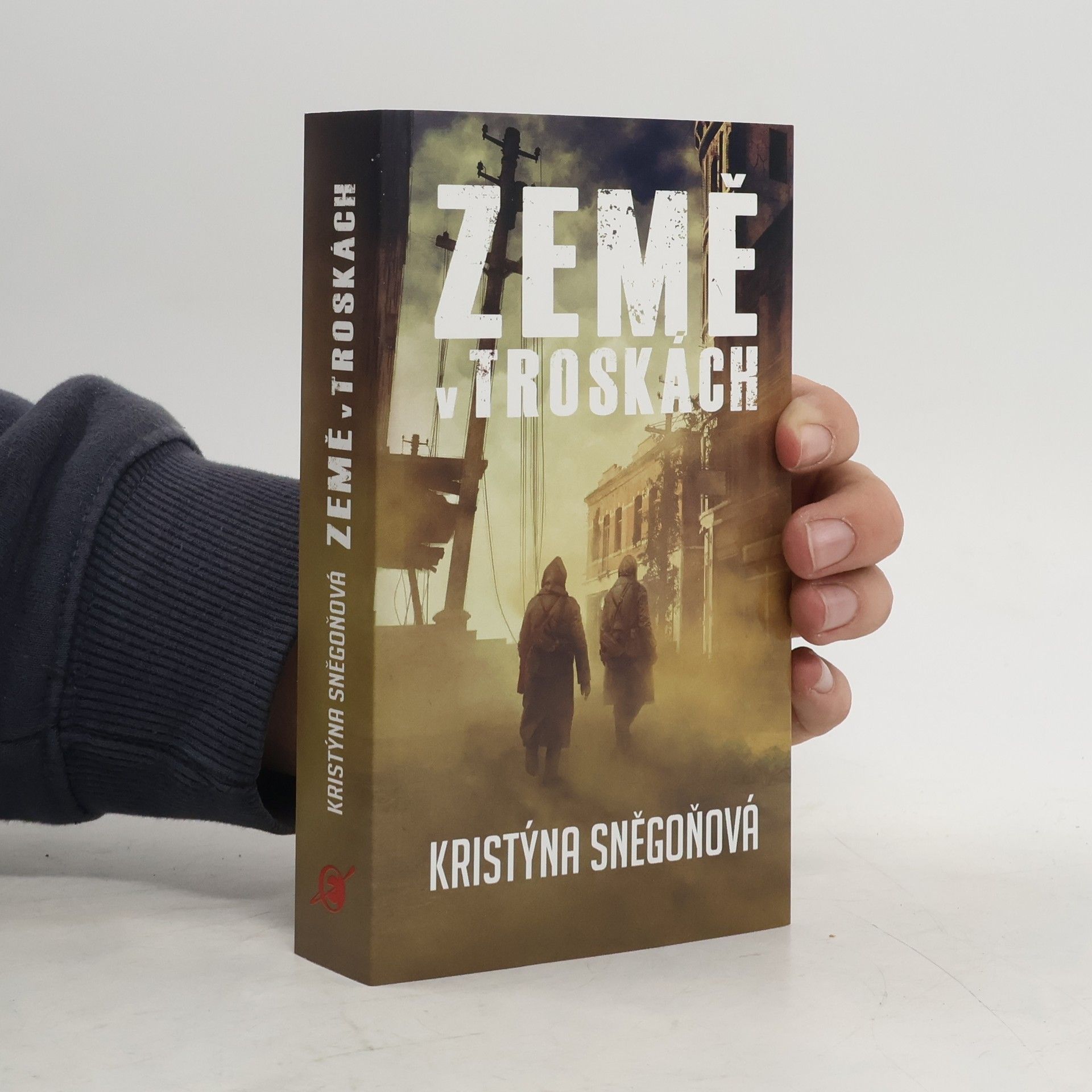 Kristýna Sněgoňová Země v troskách