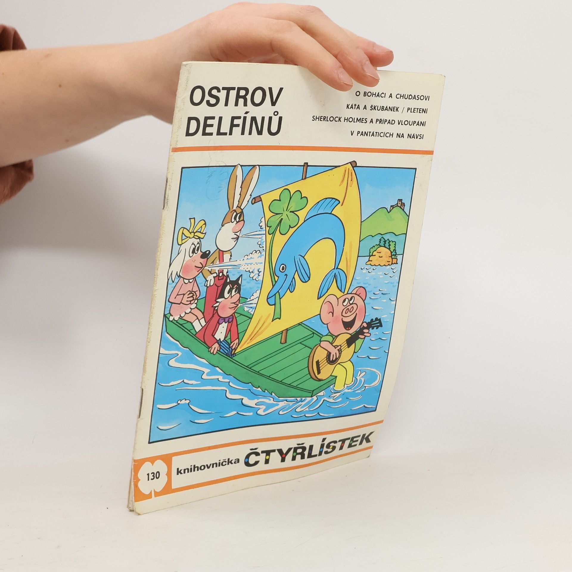 Ljuba Štíplová Čtyřlístek 130. Ostrov delfínů
