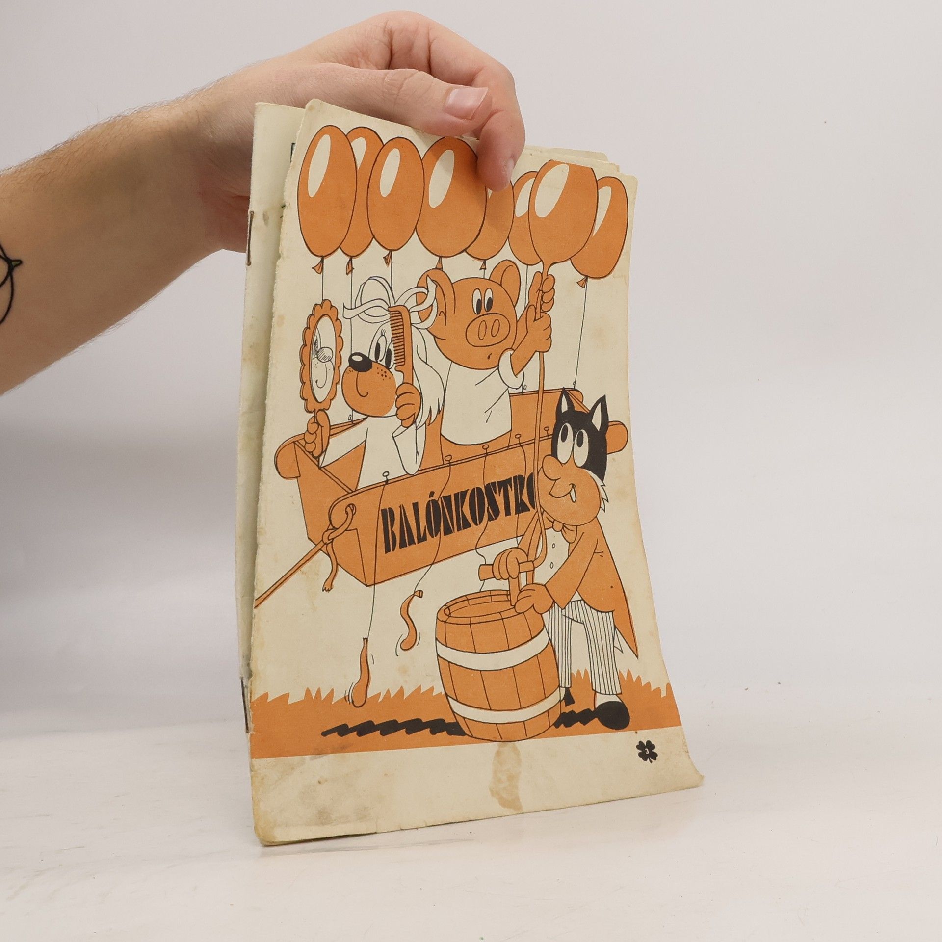 Čtyřlístek 9. Ke třem planetám