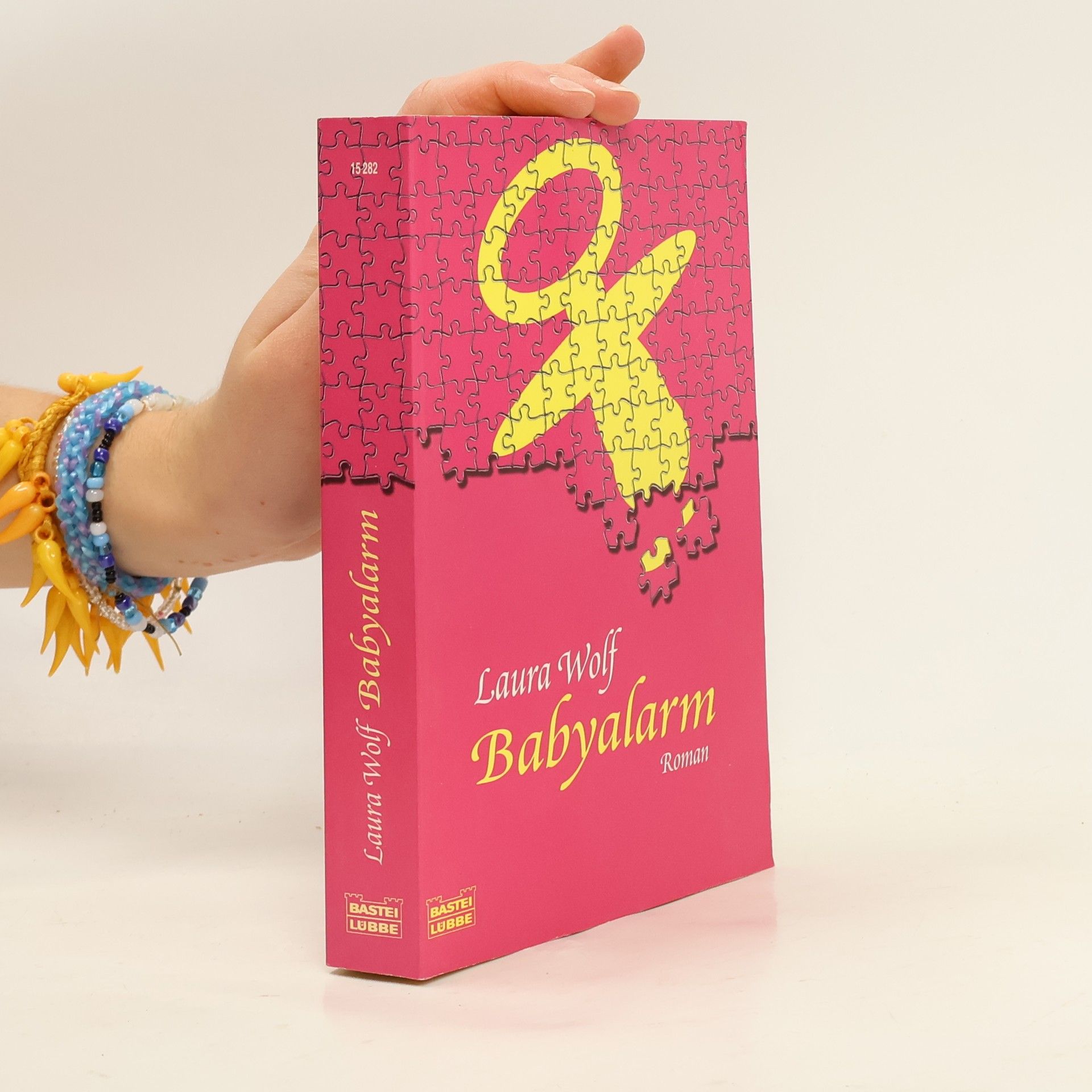 Laura Wolf Babyalarm