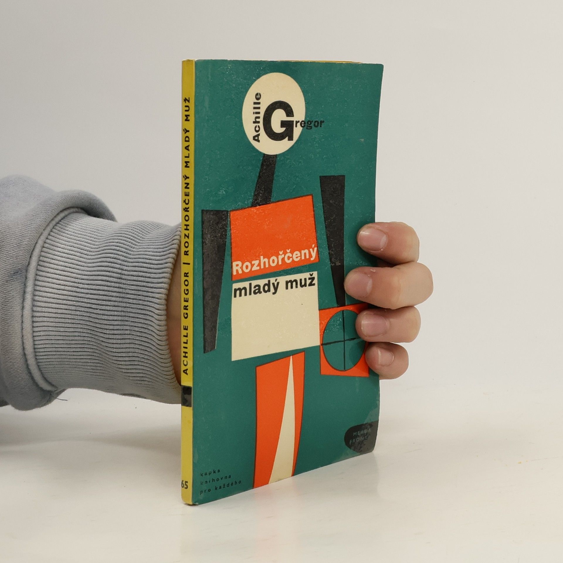 Rozhořčený mladý muž