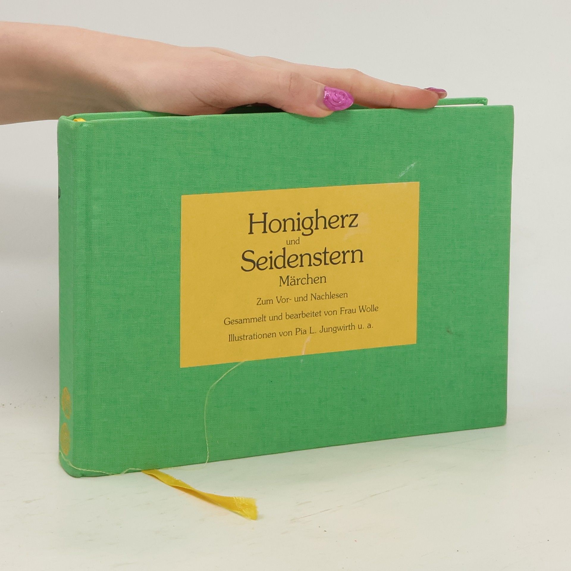 Frau Wolle Honigherz und Seidenstern