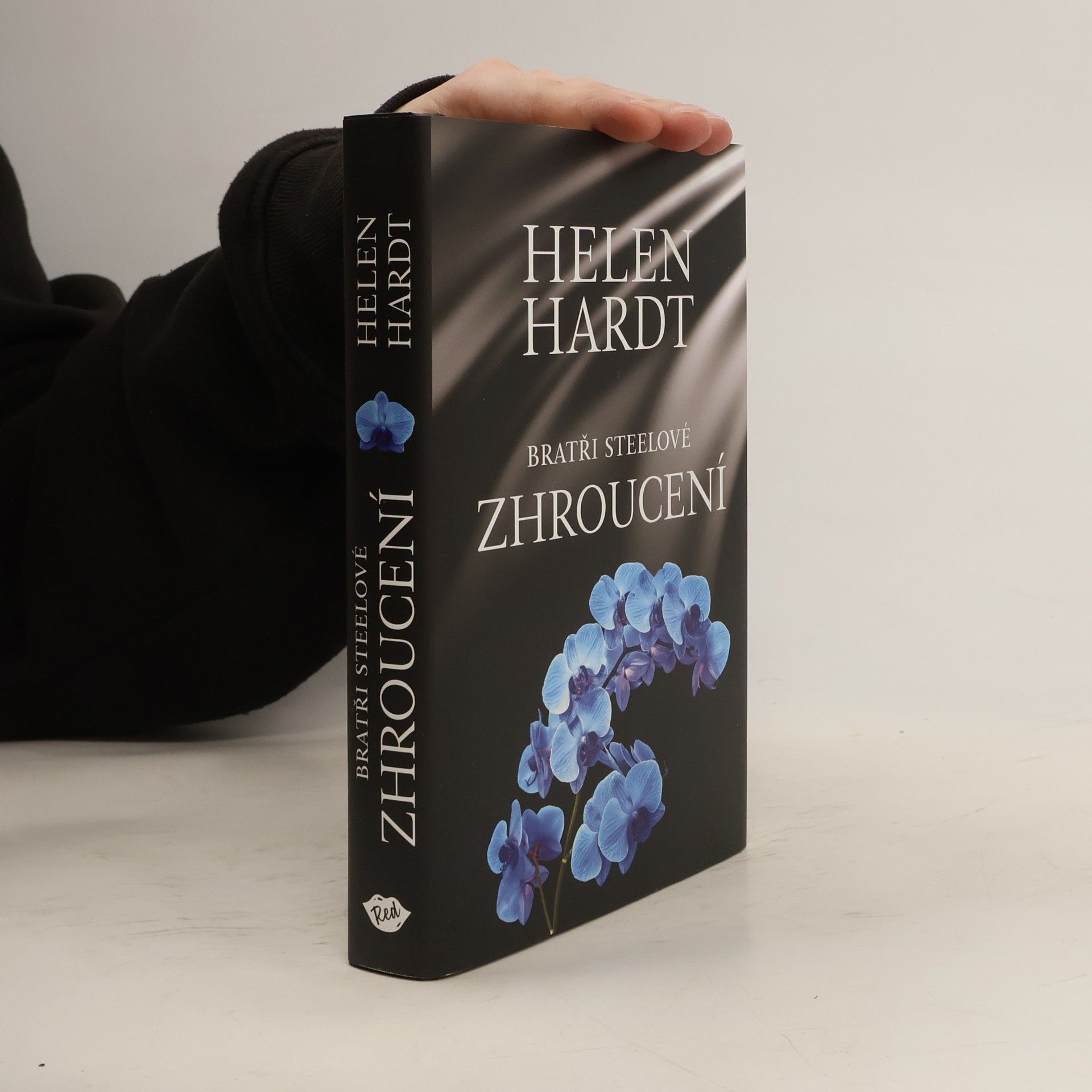 Helen Hardt Zhroucení