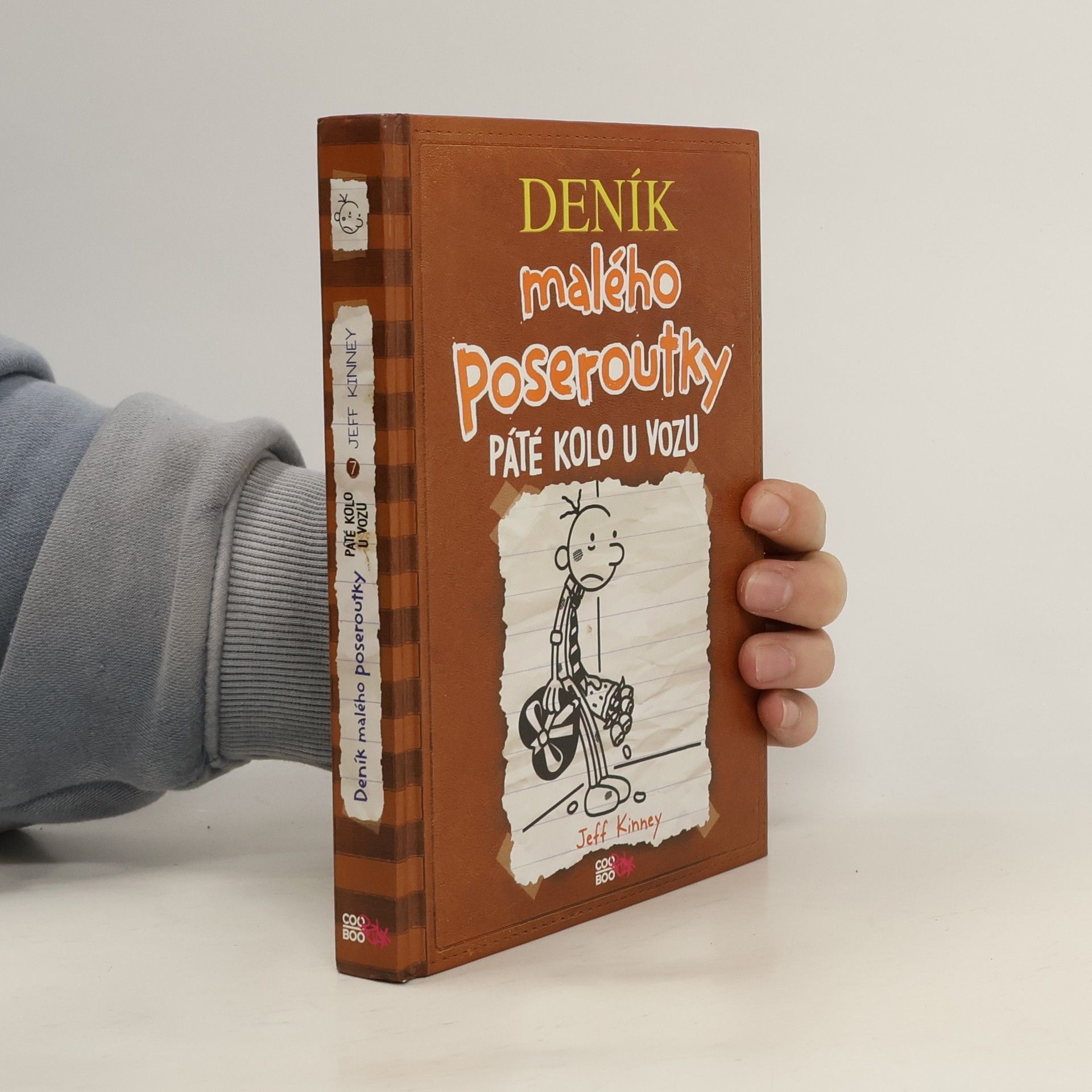 Jeff Kinney Deník malého poseroutky 7. Páté kolo u vozu